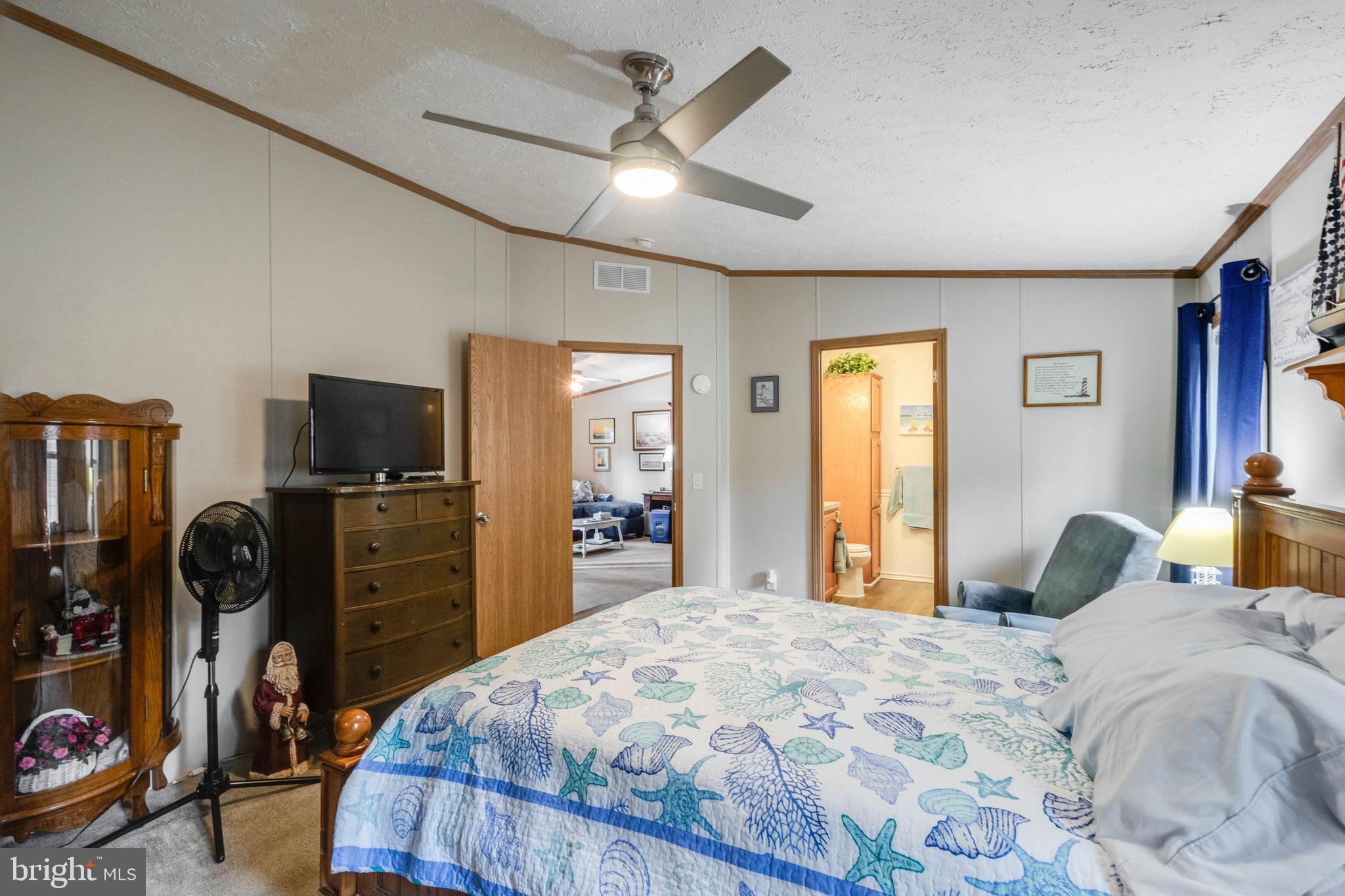 POTNETS LAKESIDE - Residential