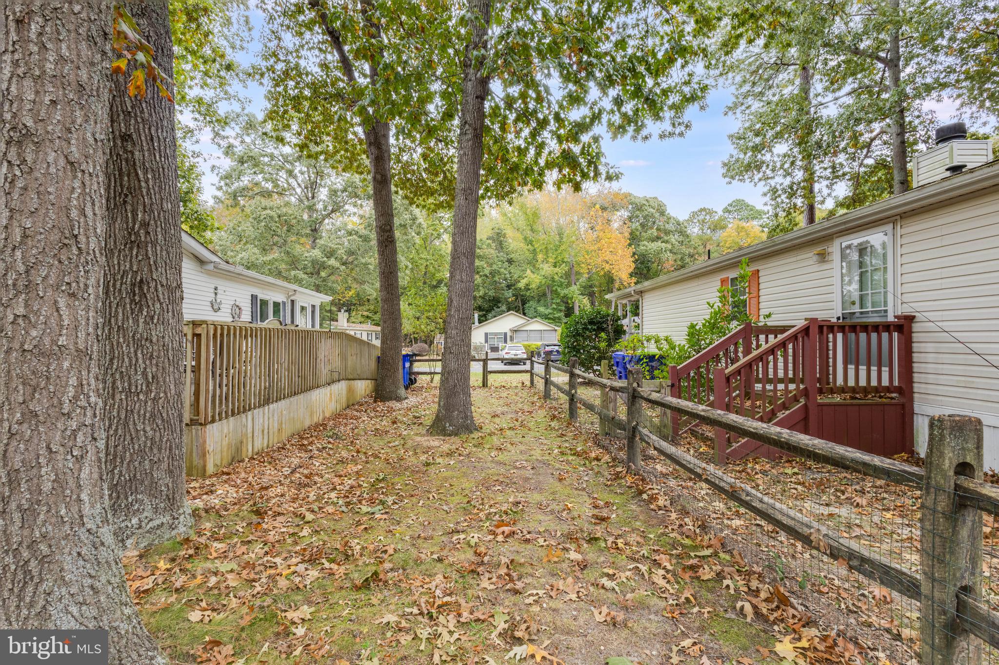 POTNETS LAKESIDE - Residential