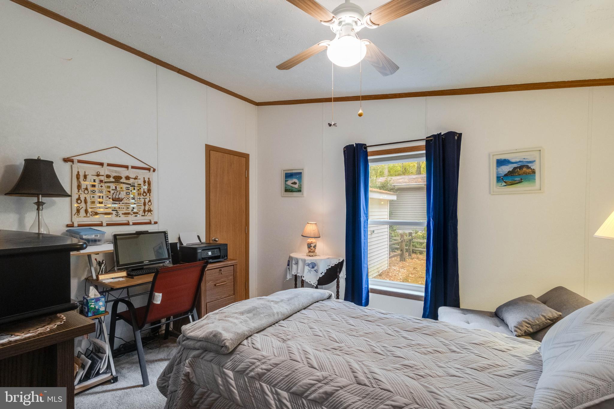 POTNETS LAKESIDE - Residential