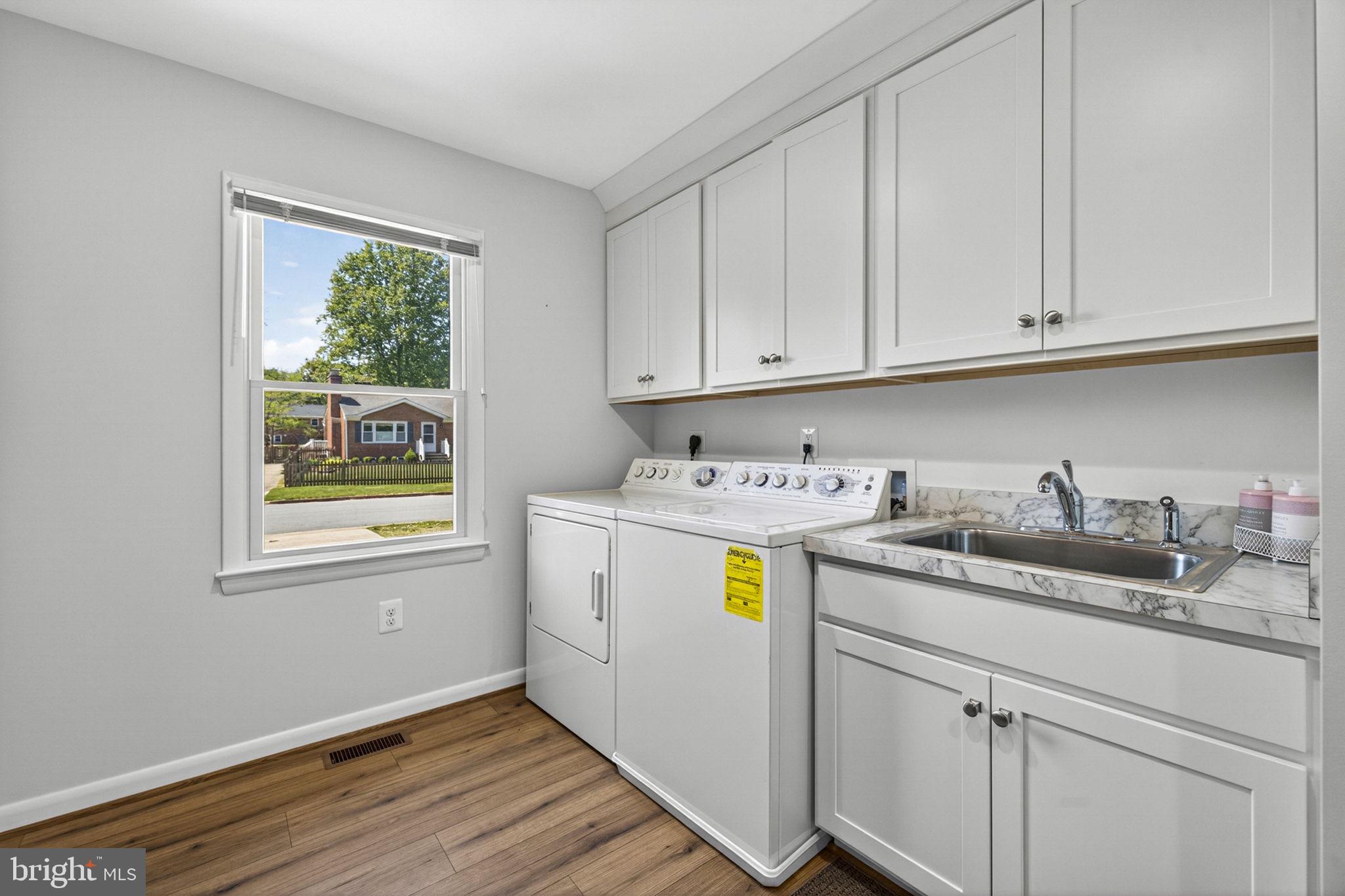 HAMILTON TERRACE - Residential