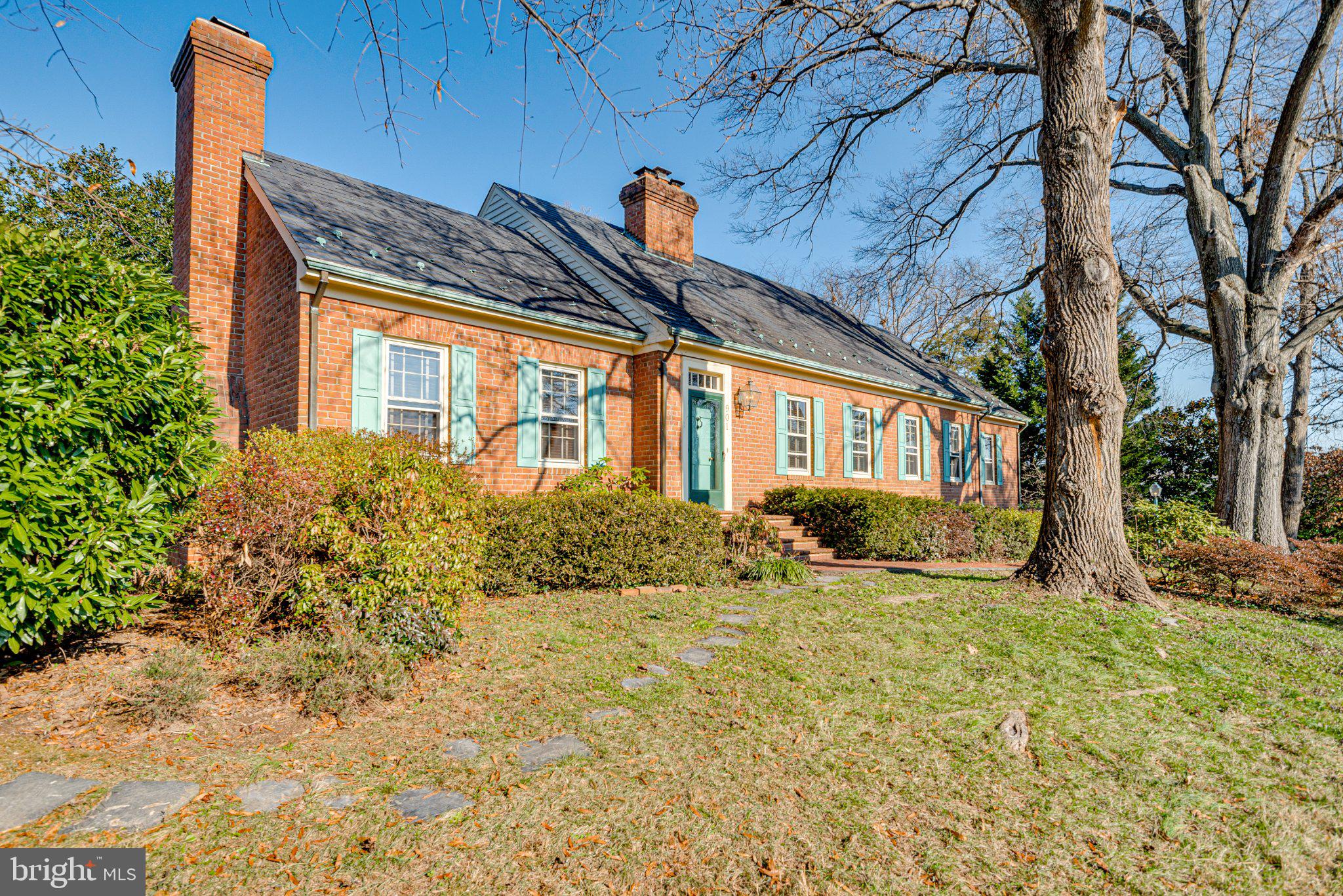 901 JANNEYS LANE