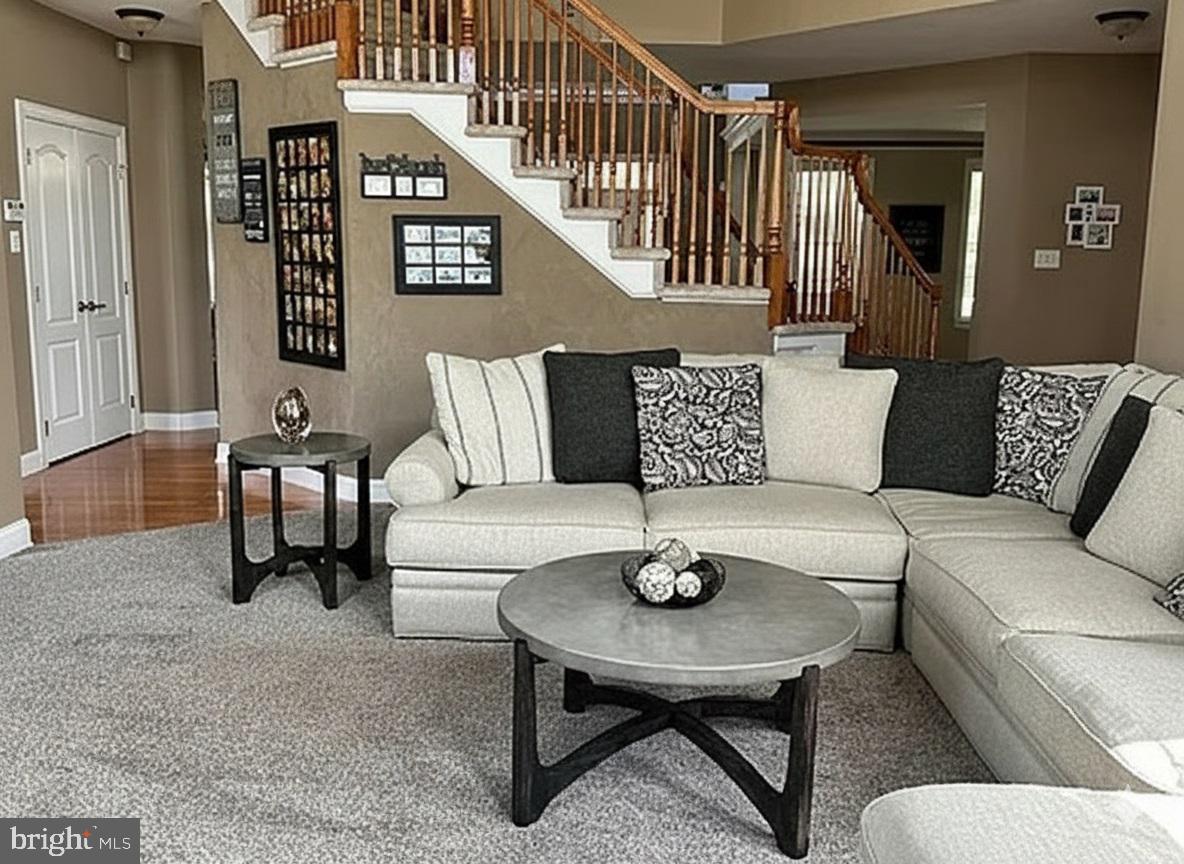 BELMONT RIDGE - Residential