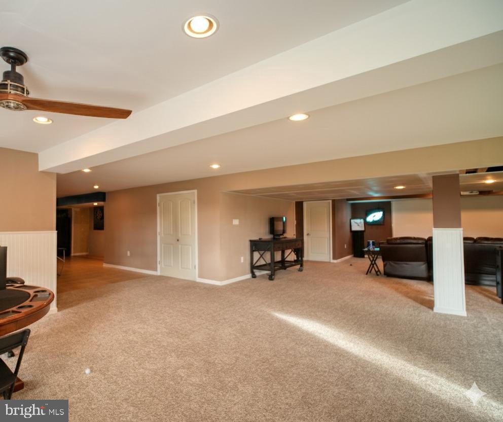 BELMONT RIDGE - Residential