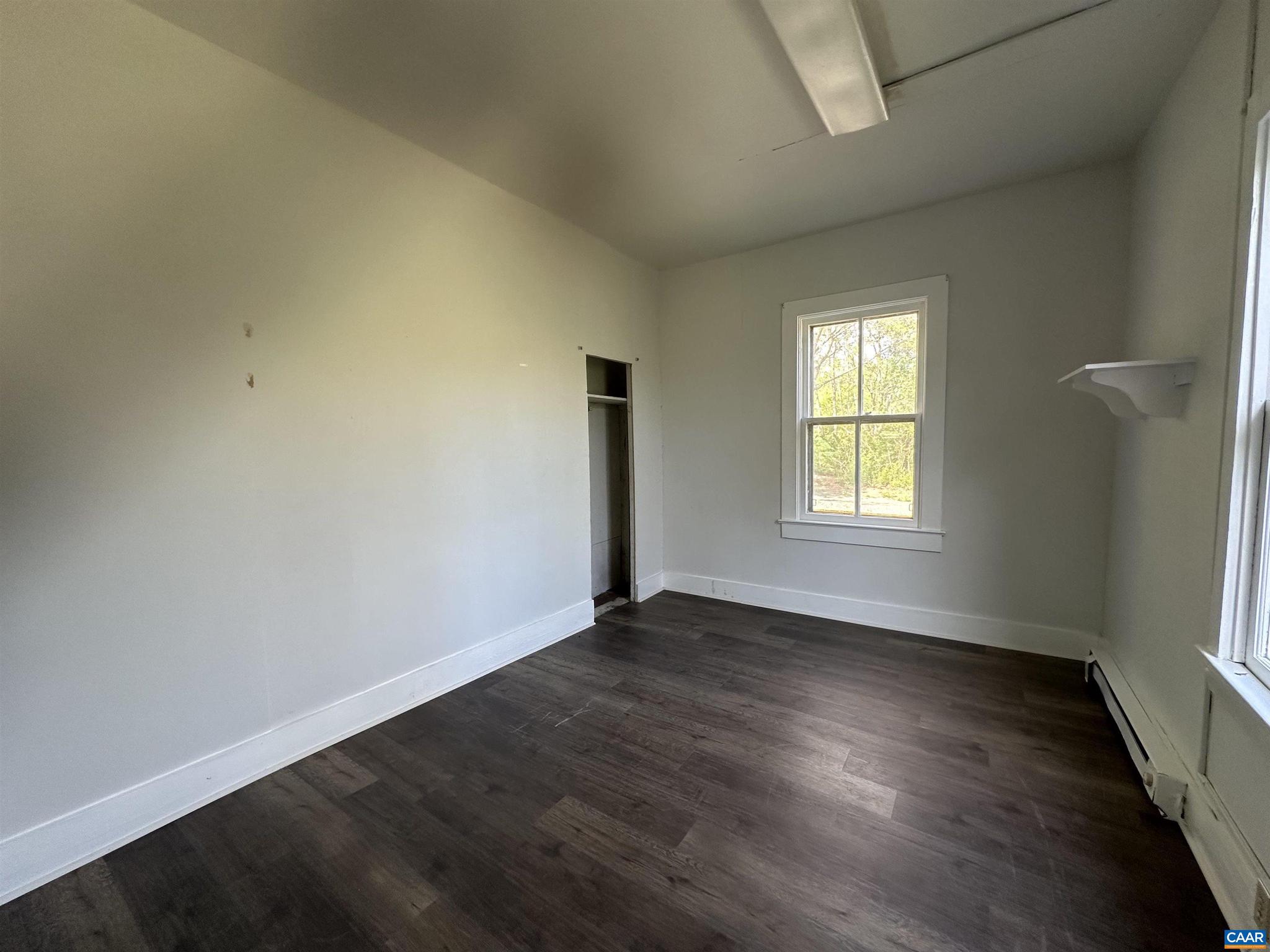 UNKNOWN - Residential Lease