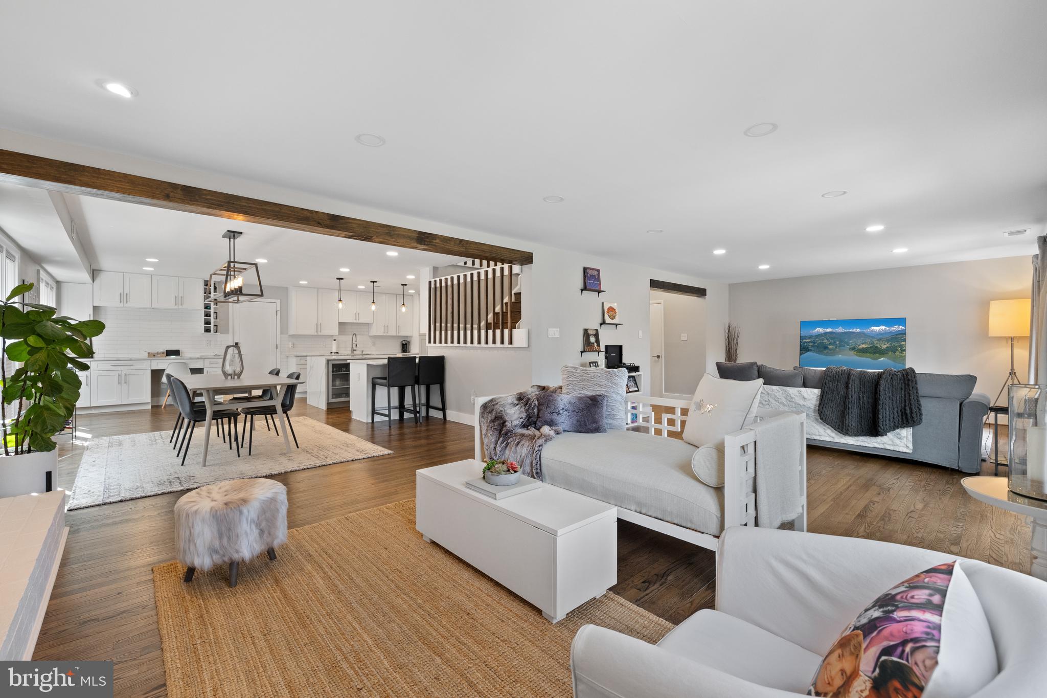 GREAT OAKS - Residential