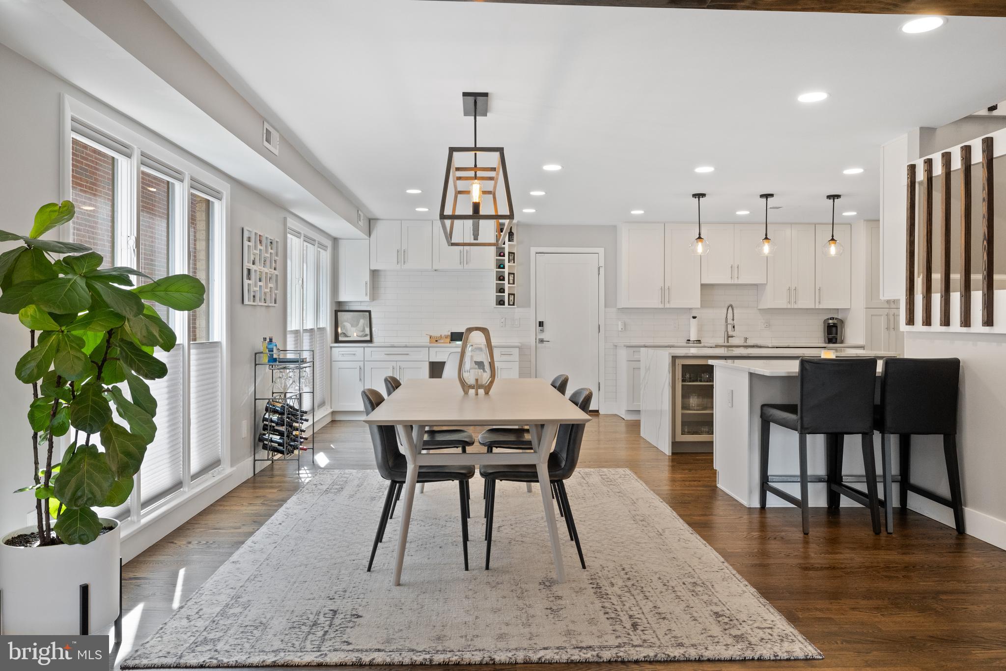 GREAT OAKS - Residential