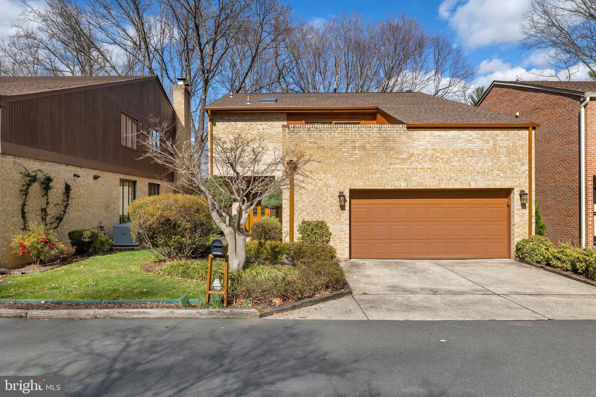 GREAT OAKS - Residential