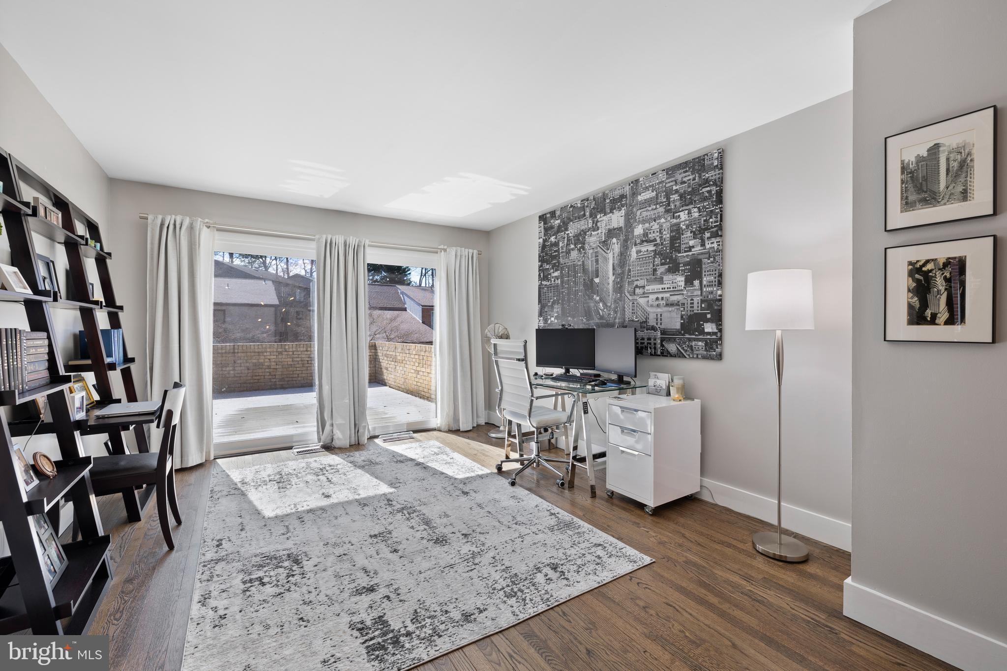 GREAT OAKS - Residential