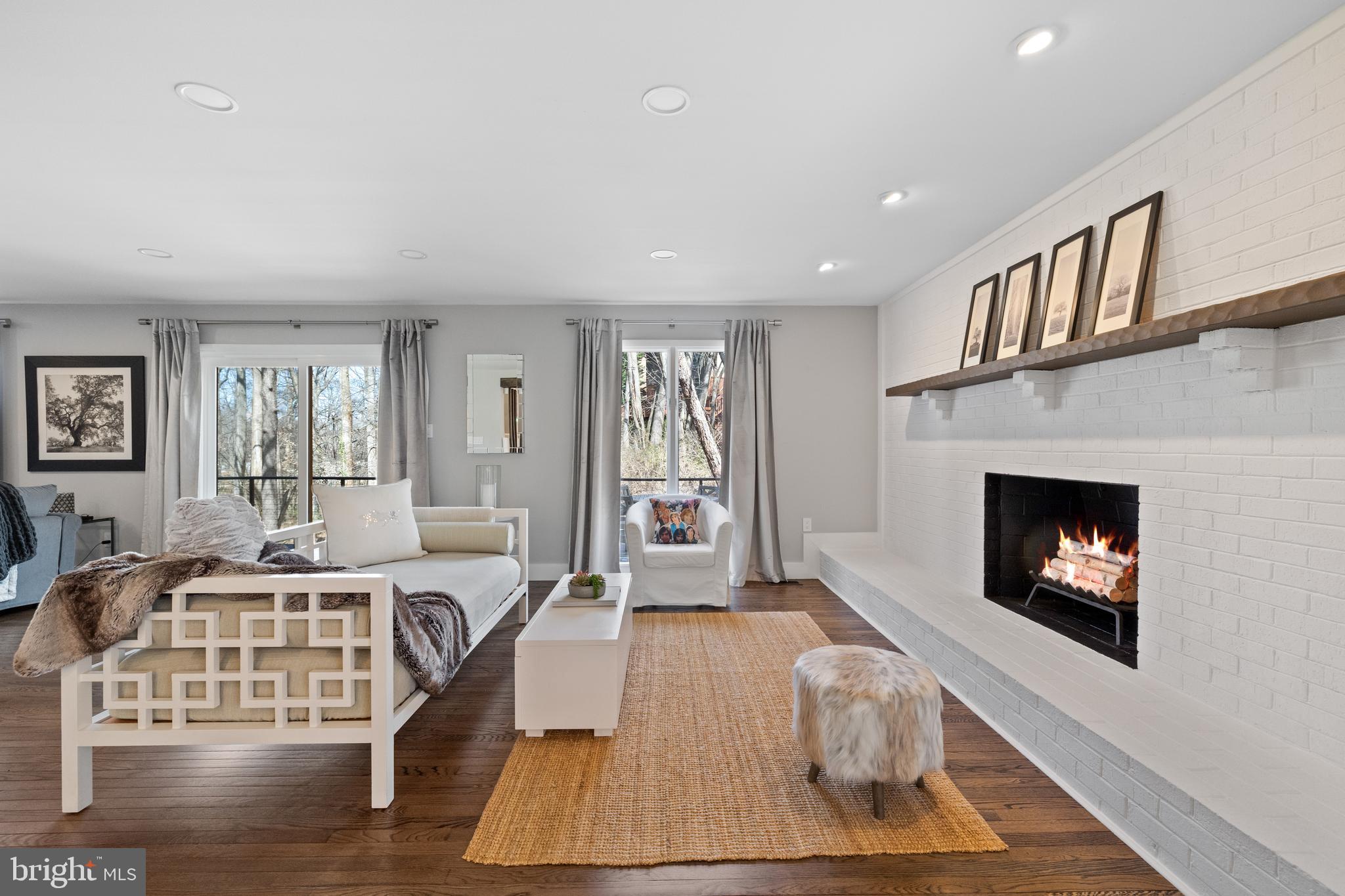 GREAT OAKS - Residential