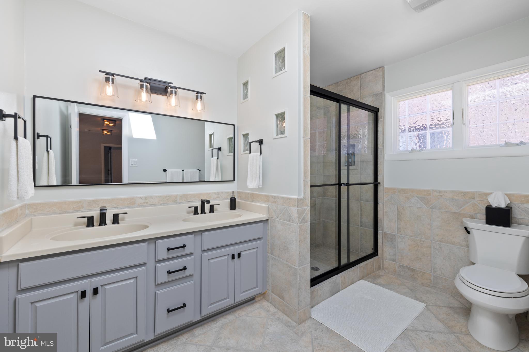 GREAT OAKS - Residential