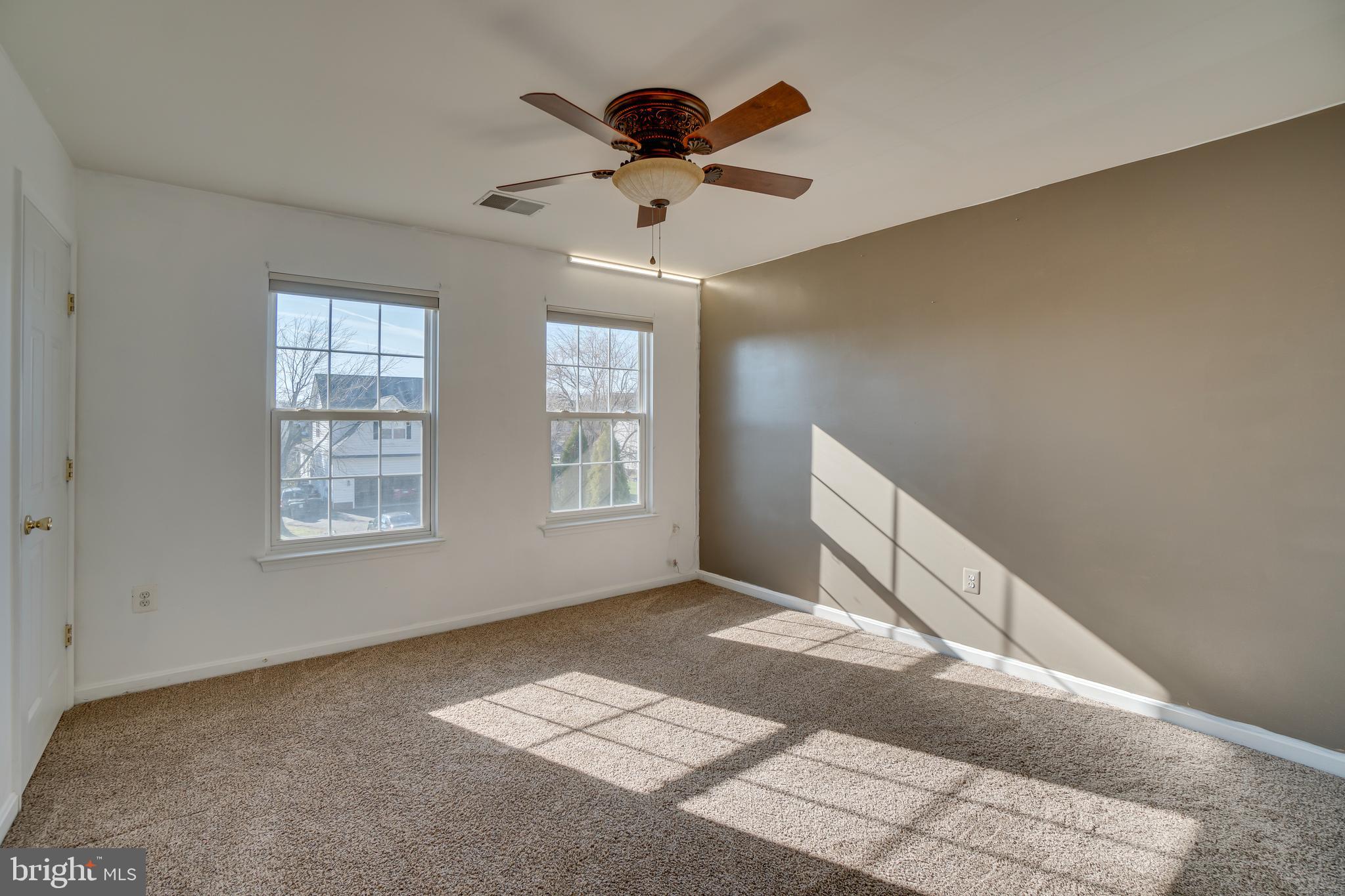 HERITAGE HILLS - Residential