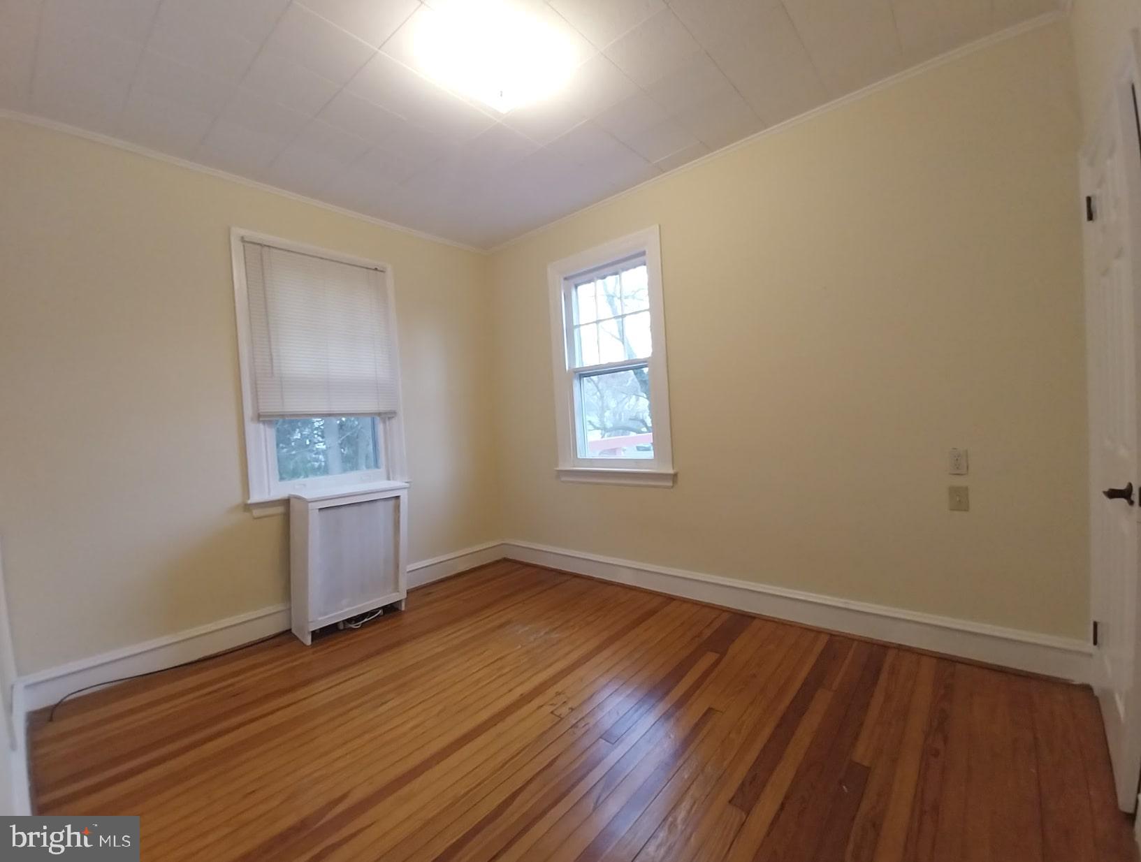 BAEDERWOOD - Residential Lease