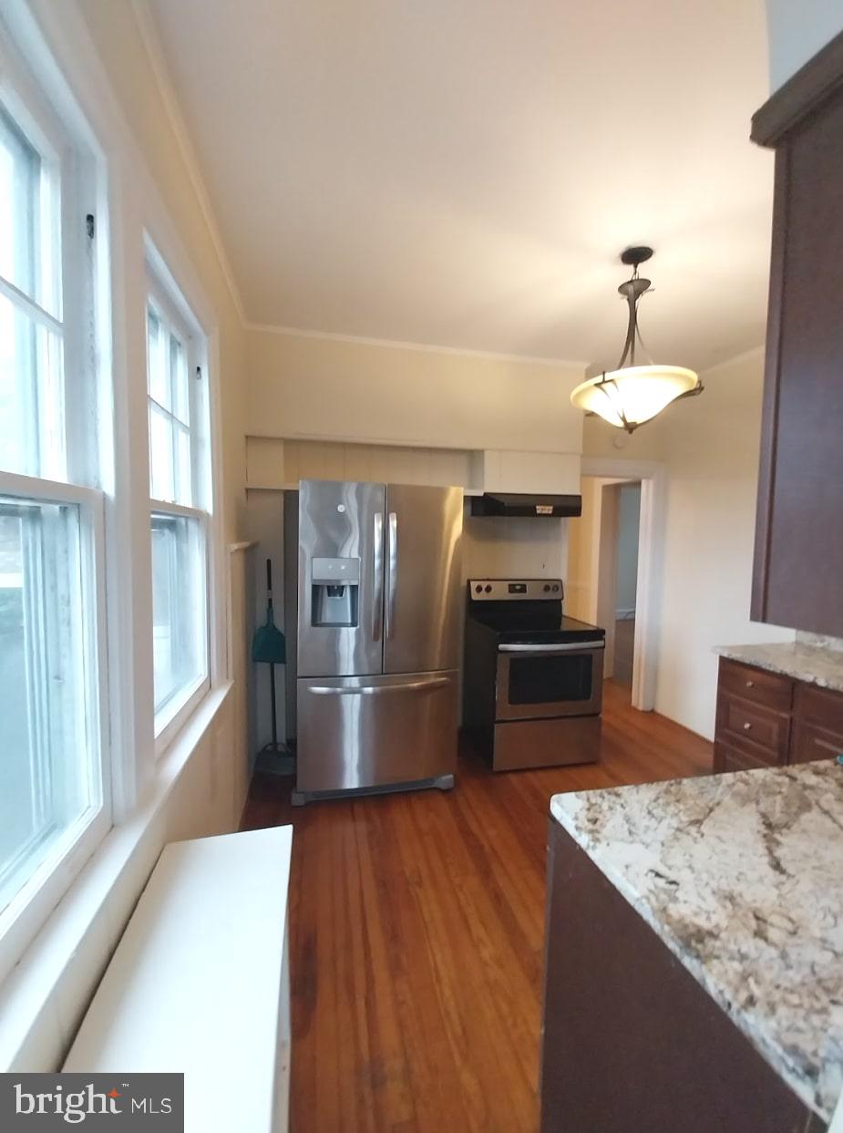 BAEDERWOOD - Residential Lease