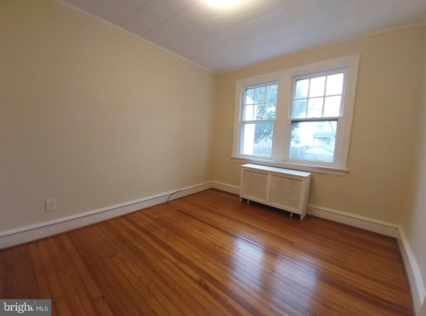 BAEDERWOOD - Residential Lease