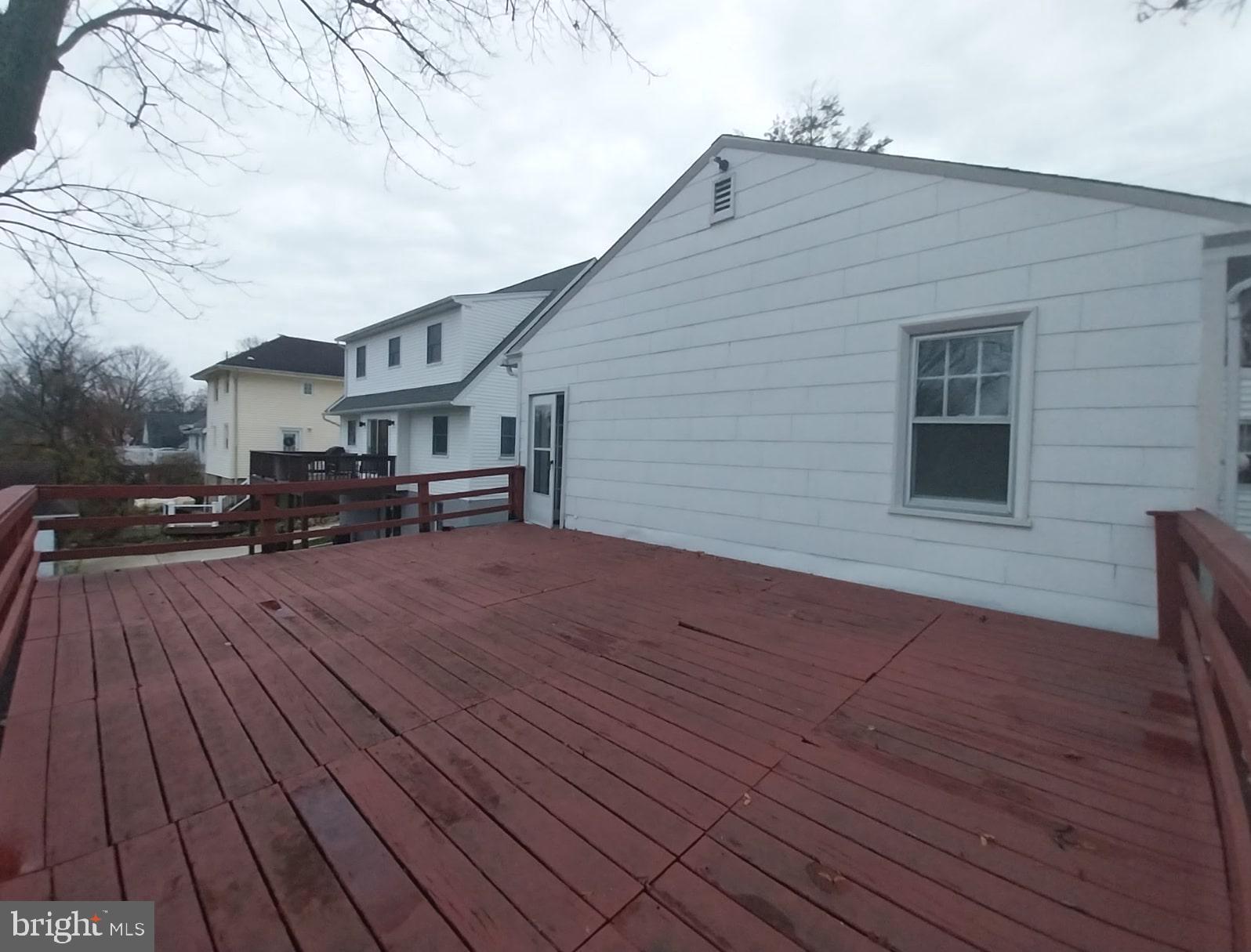 BAEDERWOOD - Residential Lease