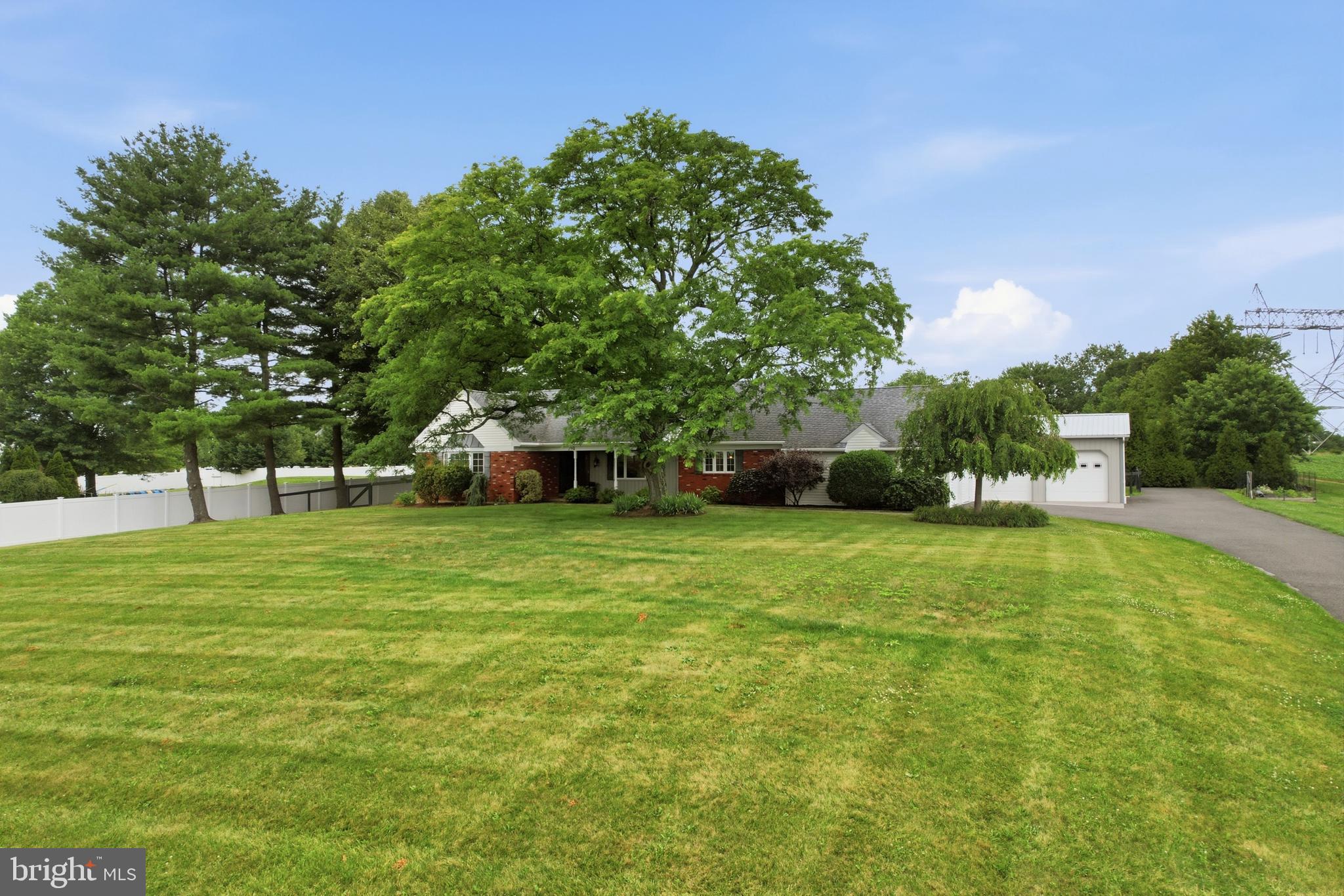 645 MININGER ROAD