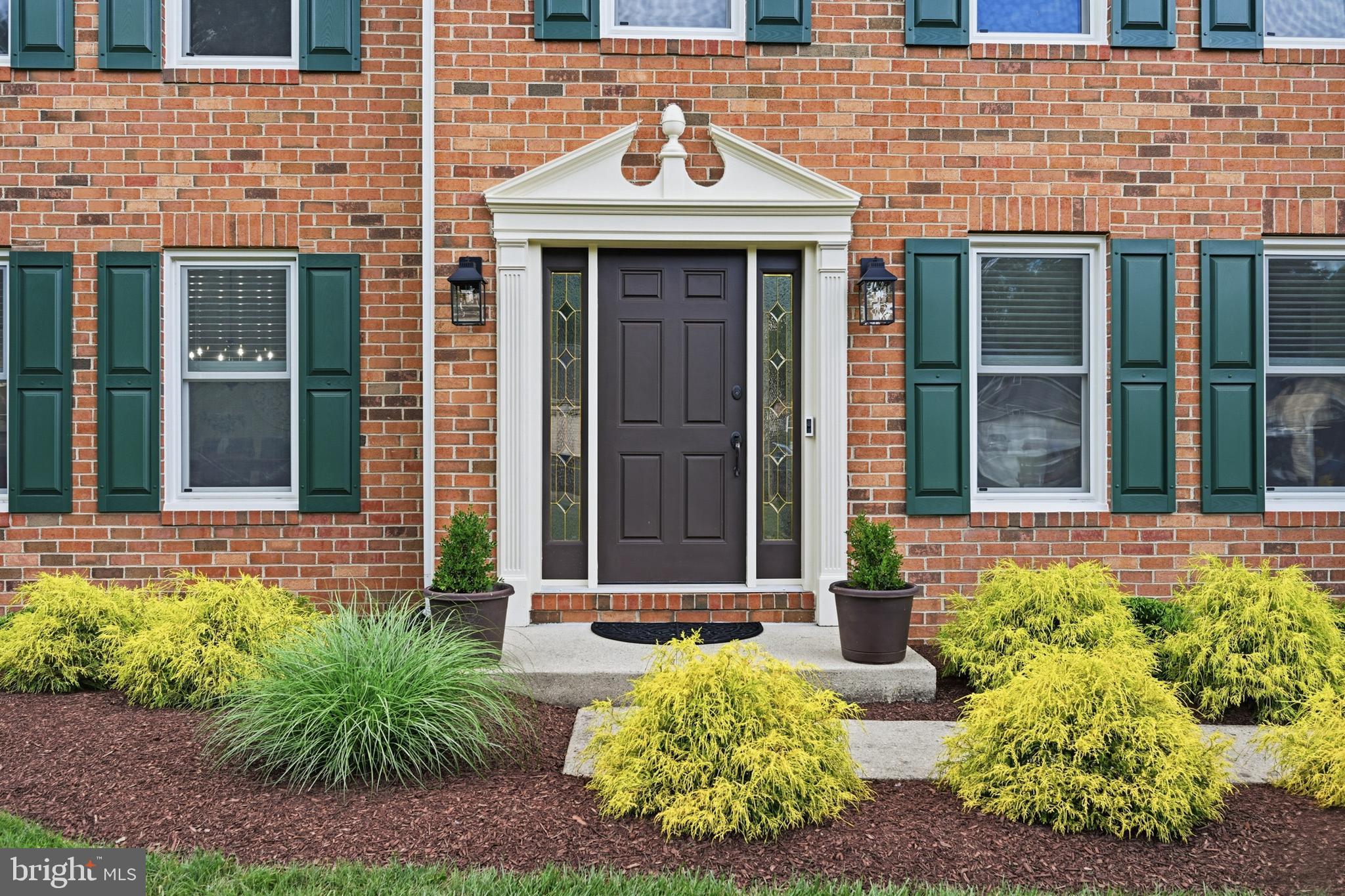 5016 BRAMPTON PARKWAY
