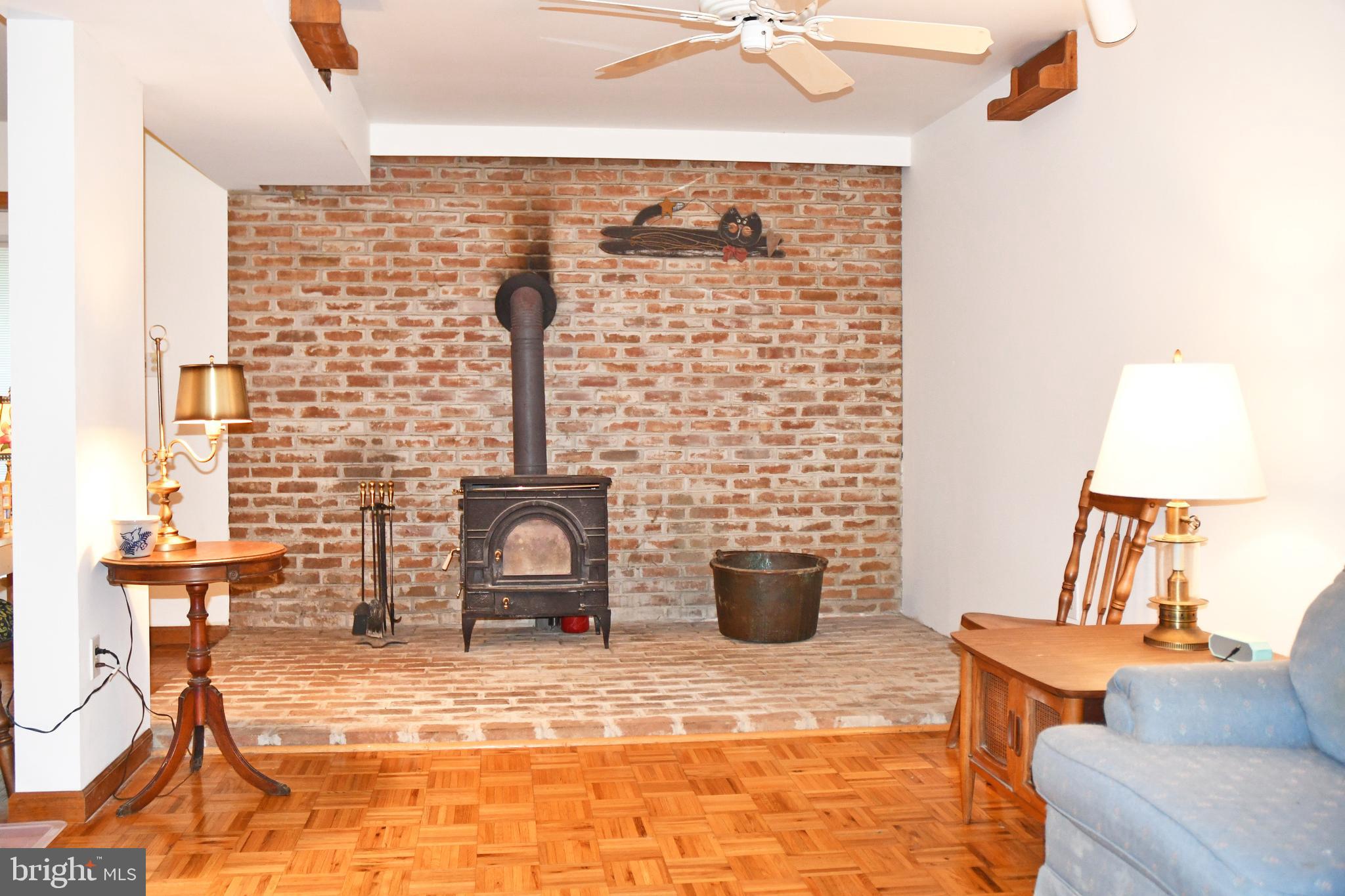 ARUNDEL - Residential