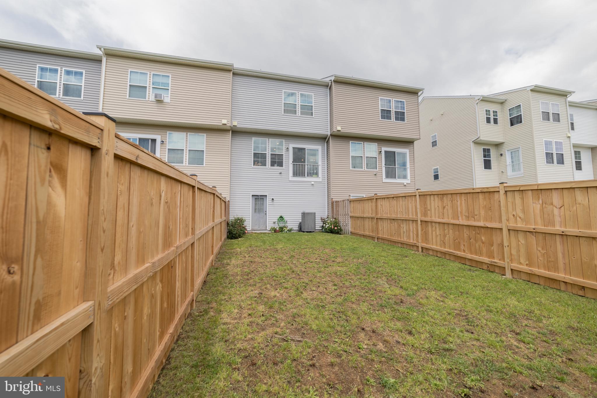 MCCAULEY CROSSING - Residential