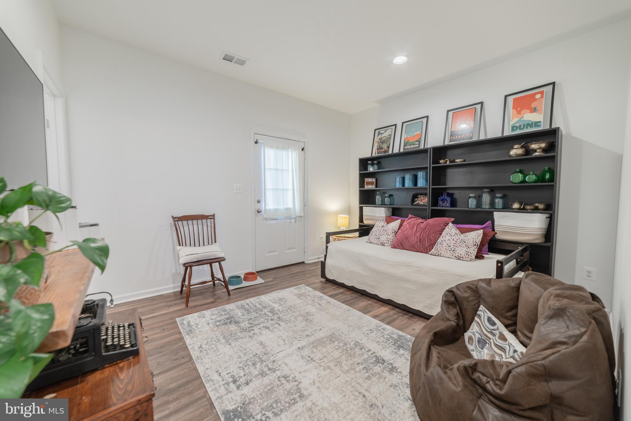 MCCAULEY CROSSING - Residential