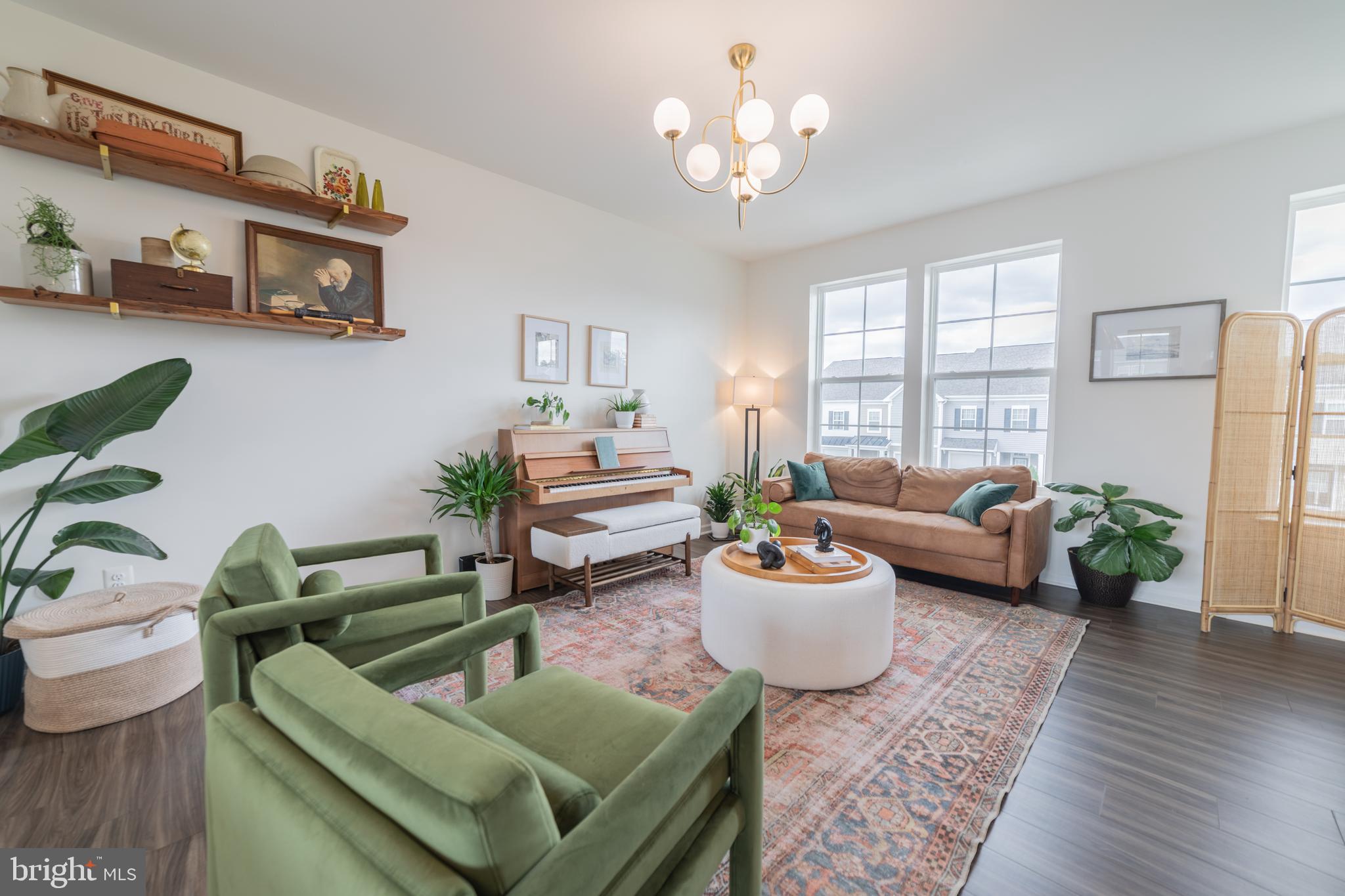 MCCAULEY CROSSING - Residential