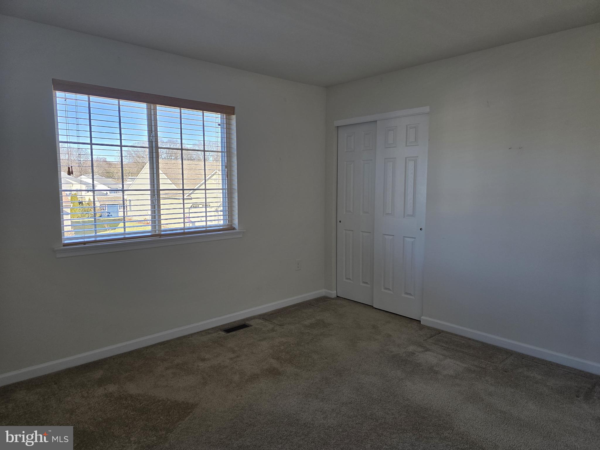 COURSEYS POINT - Residential