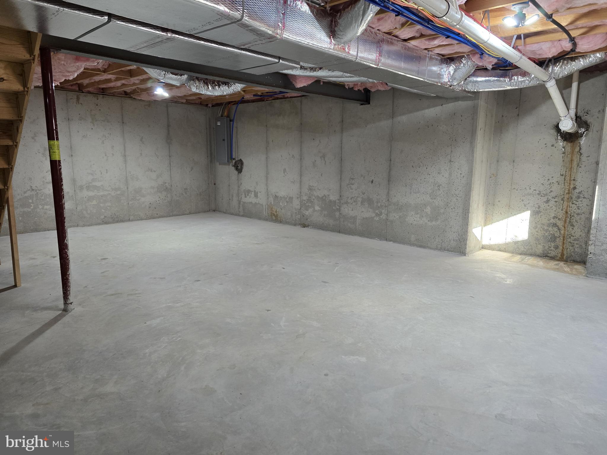 COURSEYS POINT - Residential