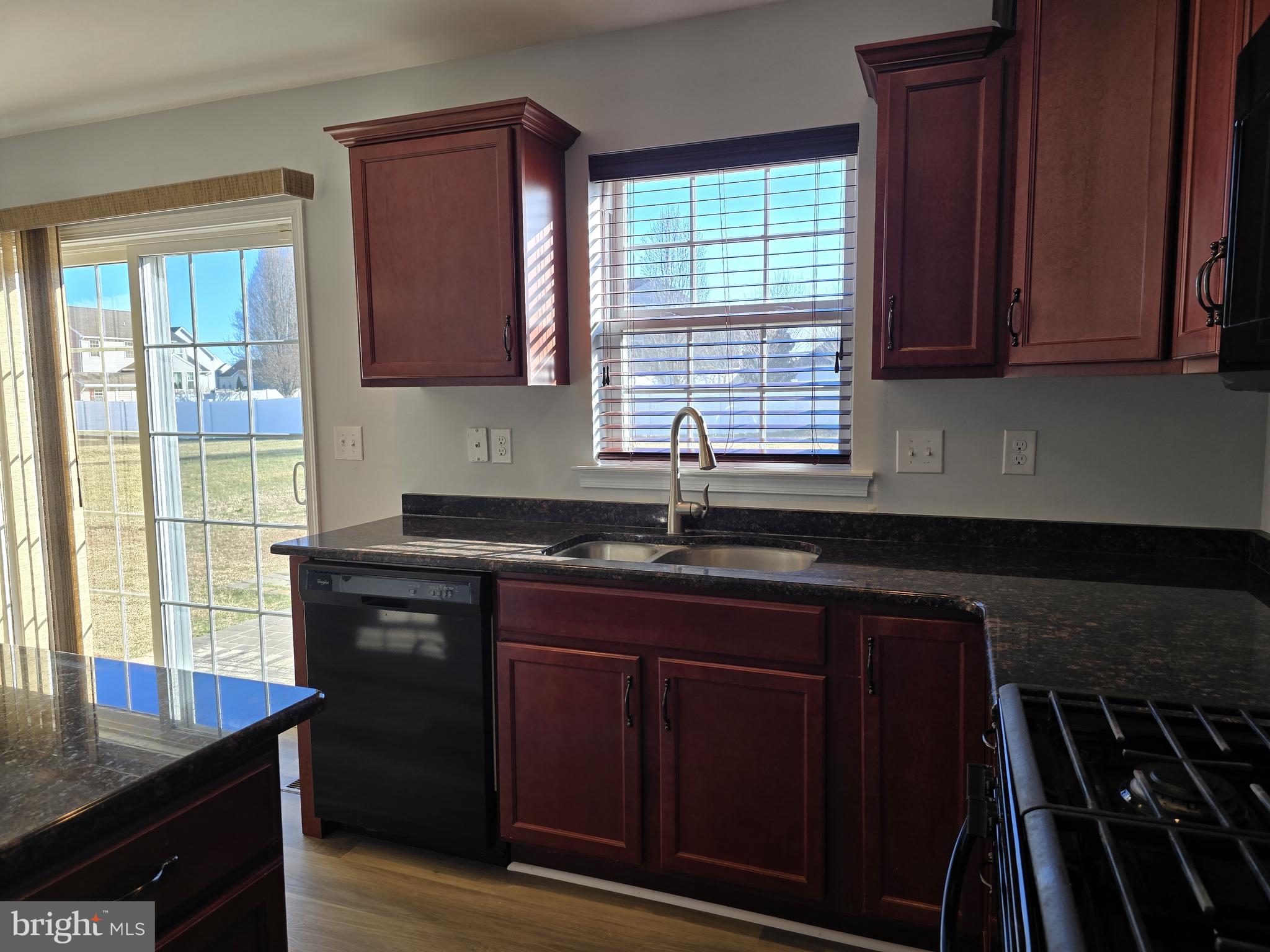 COURSEYS POINT - Residential