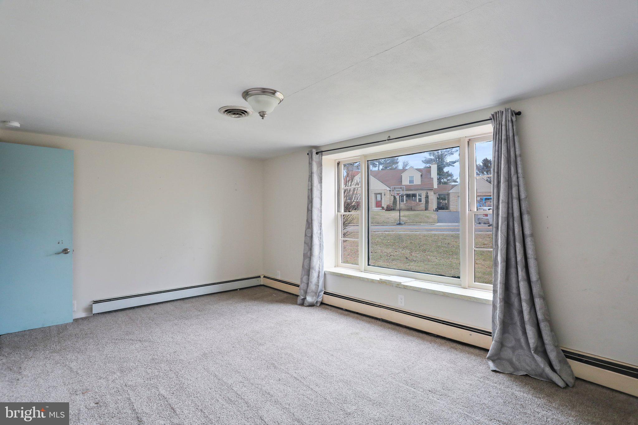 POTOMAC HEIGHTS - Residential