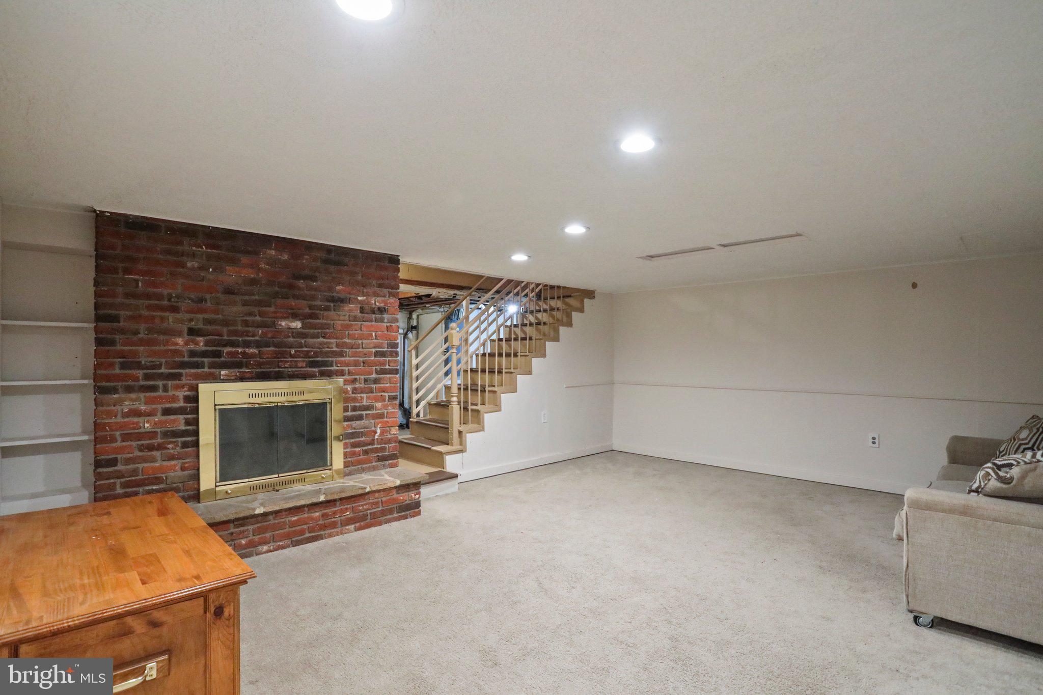 POTOMAC HEIGHTS - Residential