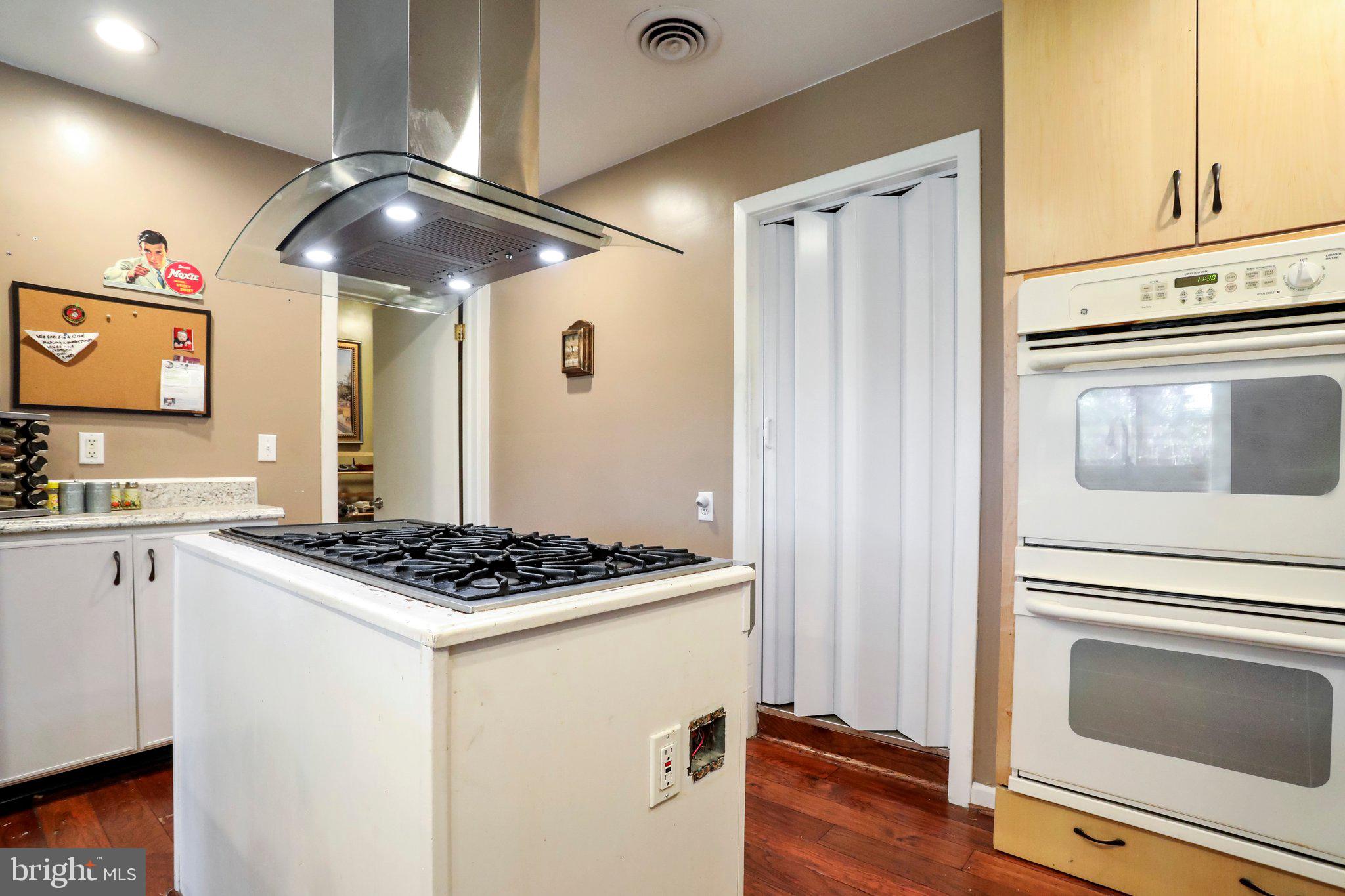 POTOMAC HEIGHTS - Residential