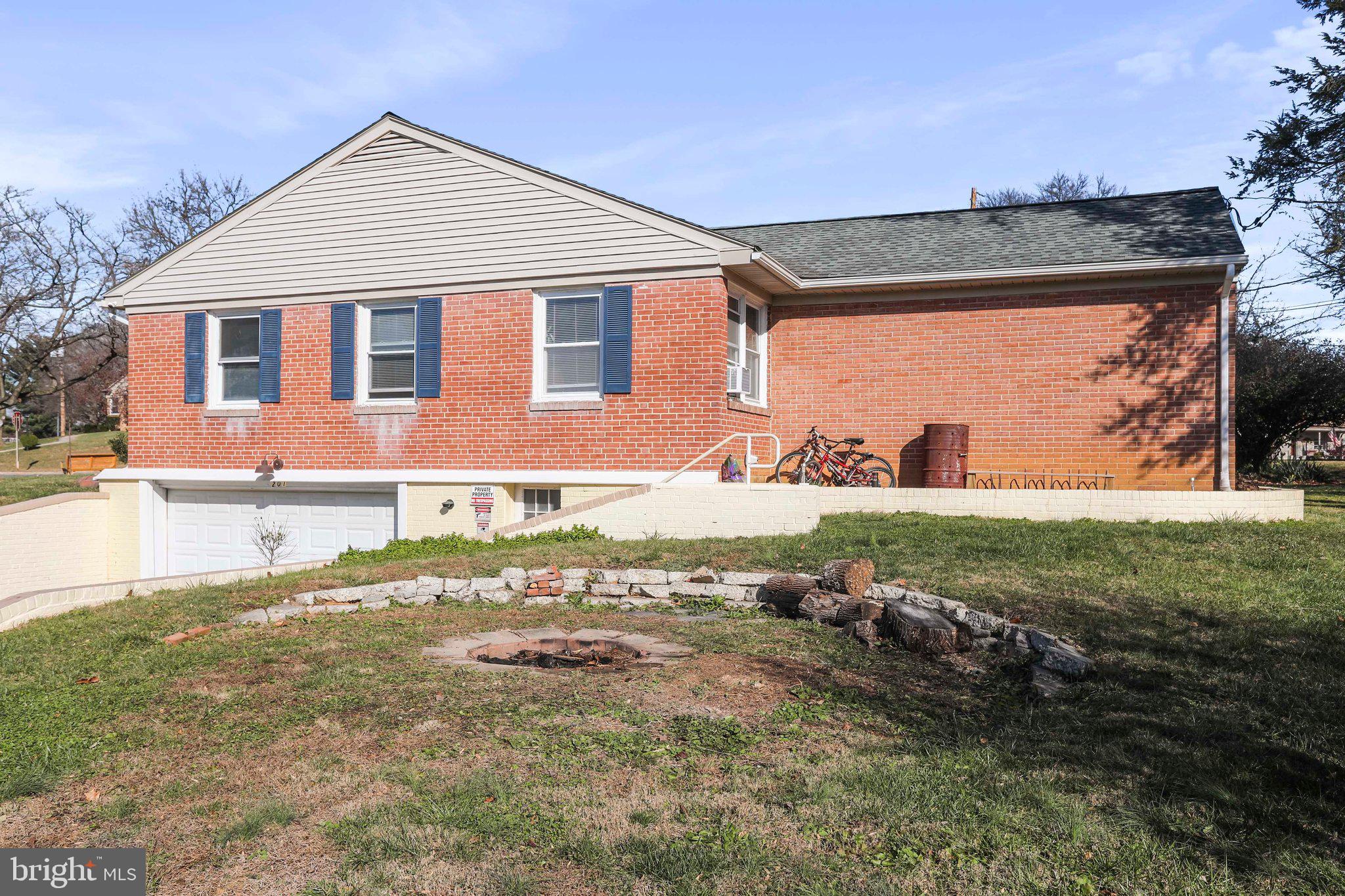 POTOMAC HEIGHTS - Residential