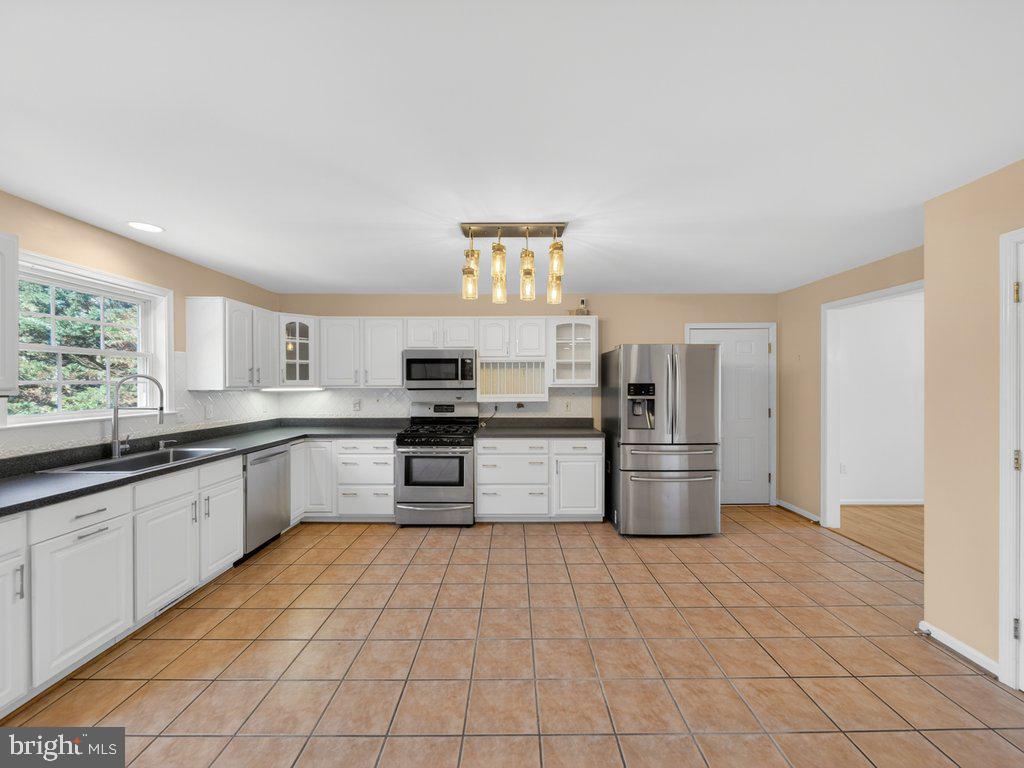 WARDS MEADOWS - Residential