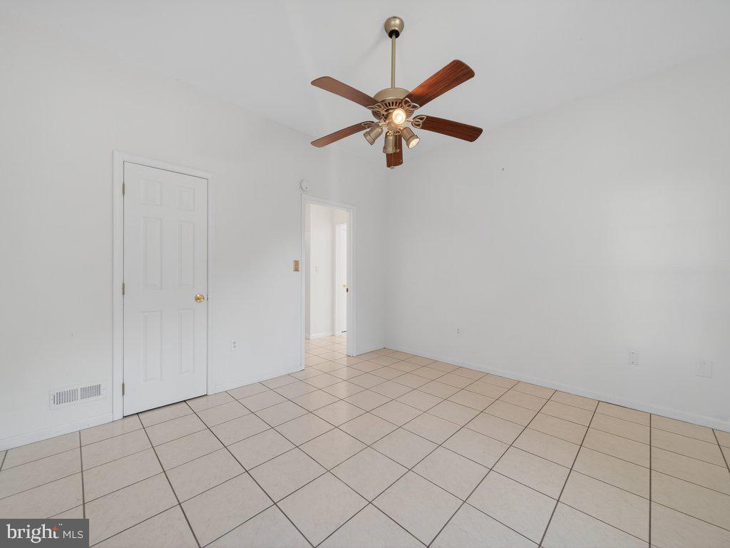 WARDS MEADOWS - Residential