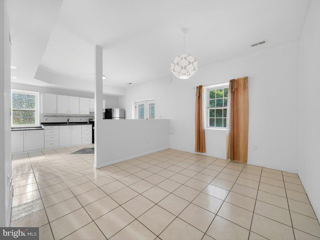 WARDS MEADOWS - Residential