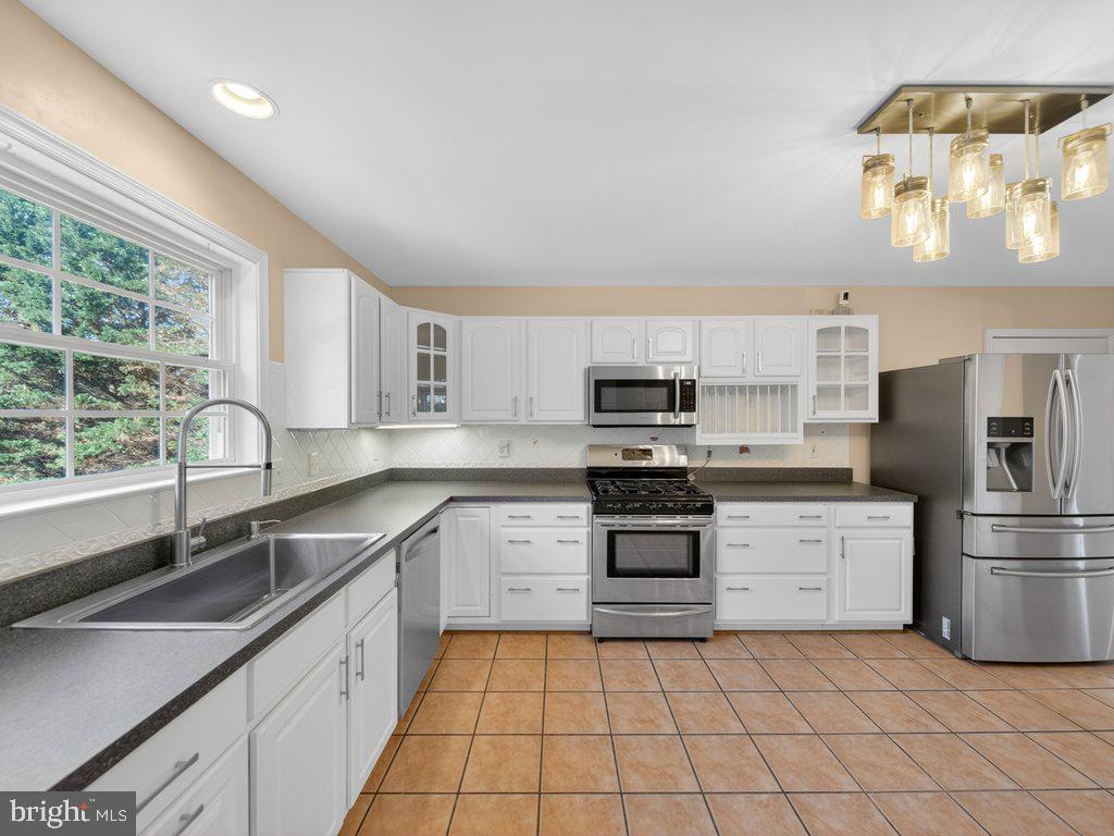 WARDS MEADOWS - Residential