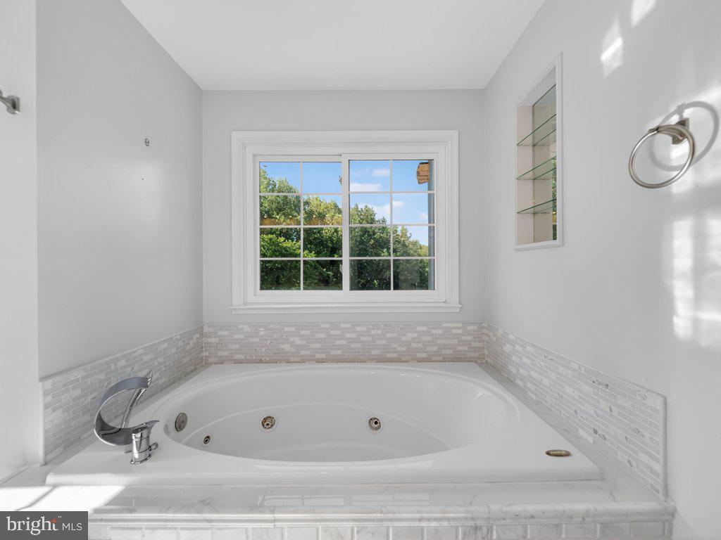 WARDS MEADOWS - Residential
