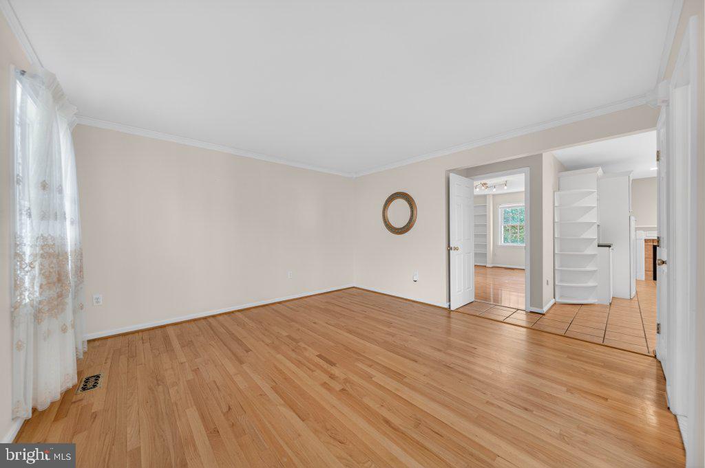 WARDS MEADOWS - Residential