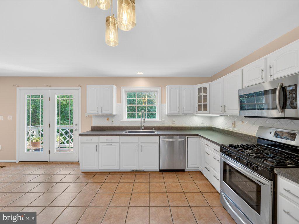 WARDS MEADOWS - Residential