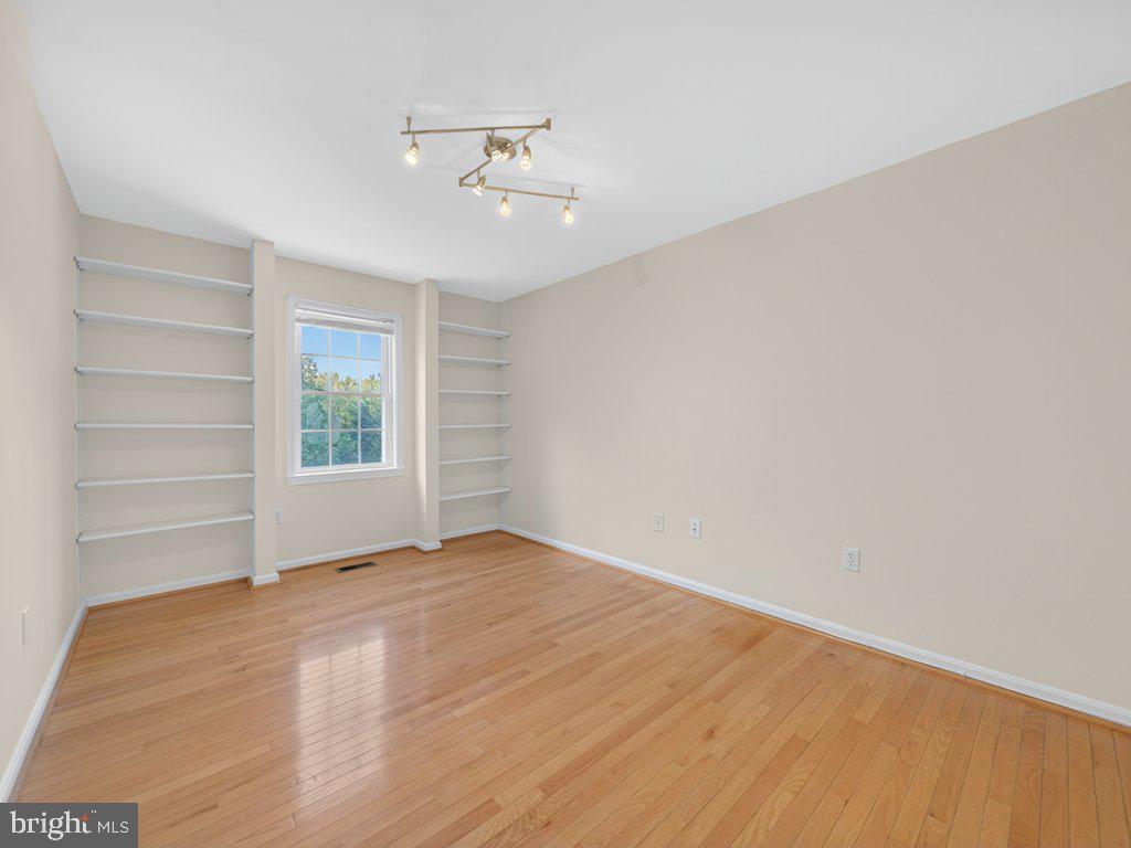 WARDS MEADOWS - Residential