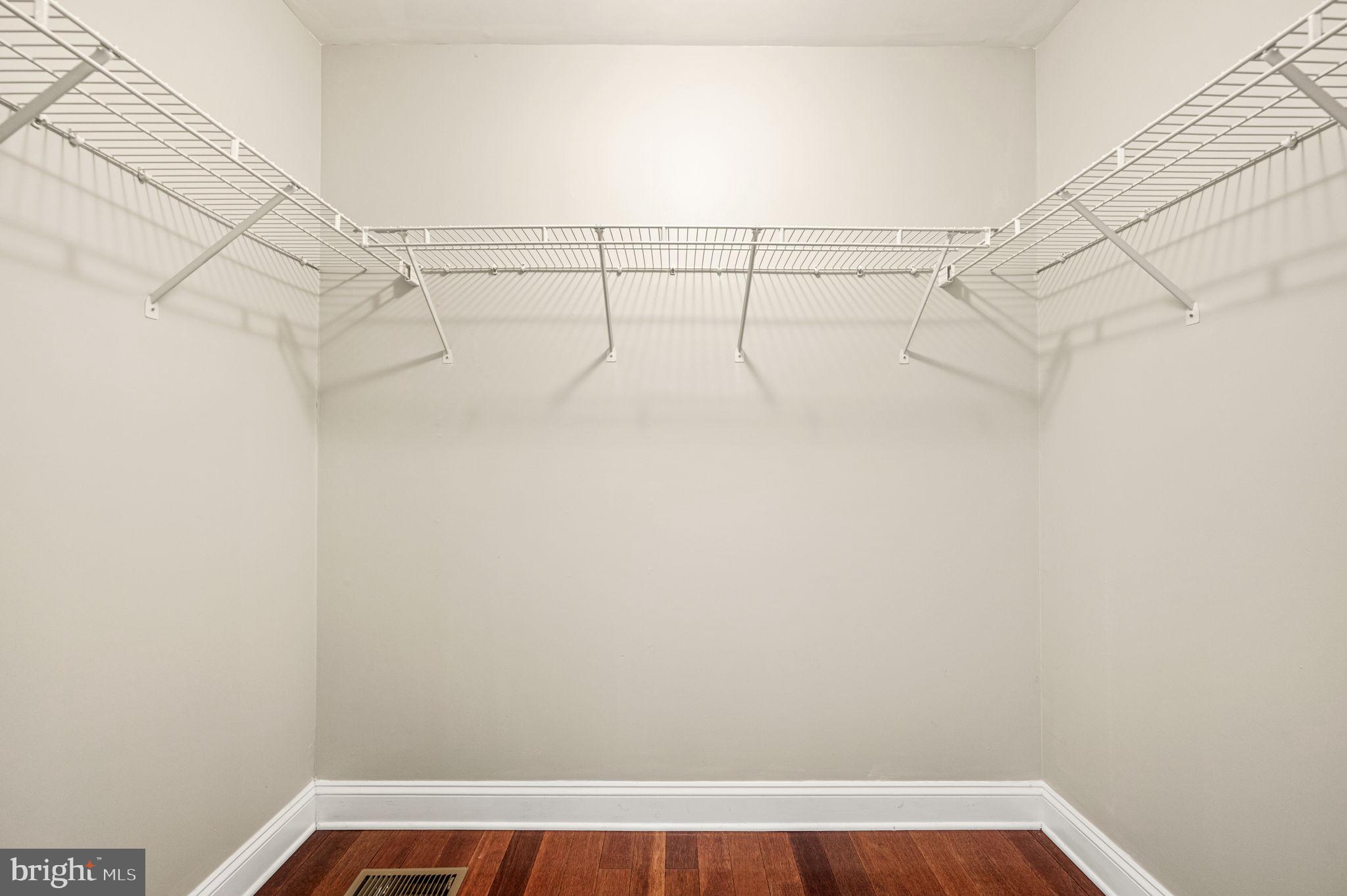 WASHINGTON CROSSING - Residential