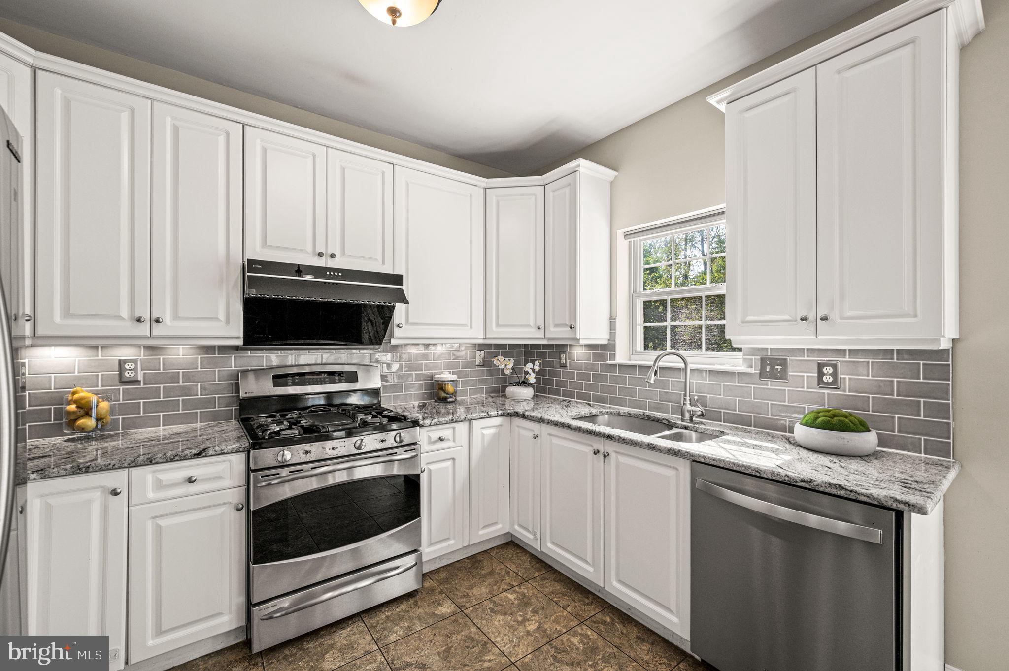 WASHINGTON CROSSING - Residential