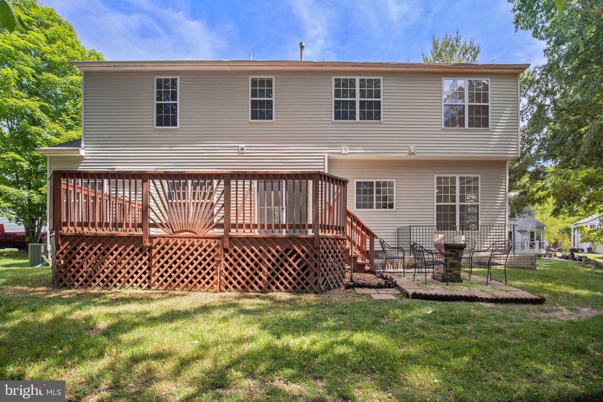 TWELVE OAKS - Residential Lease