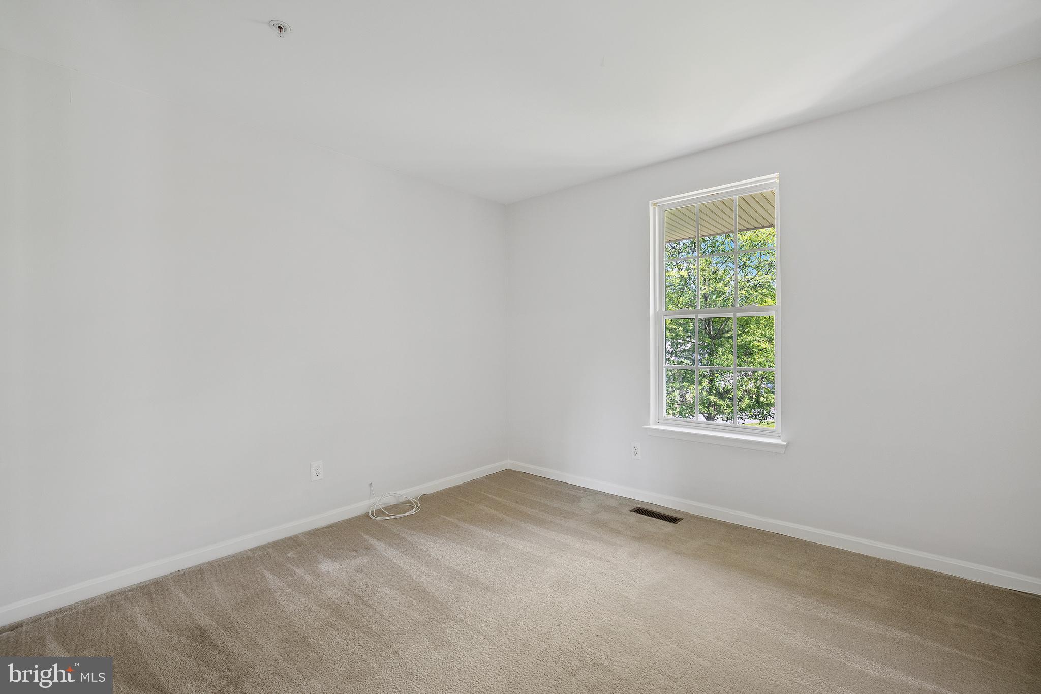 TWELVE OAKS - Residential Lease