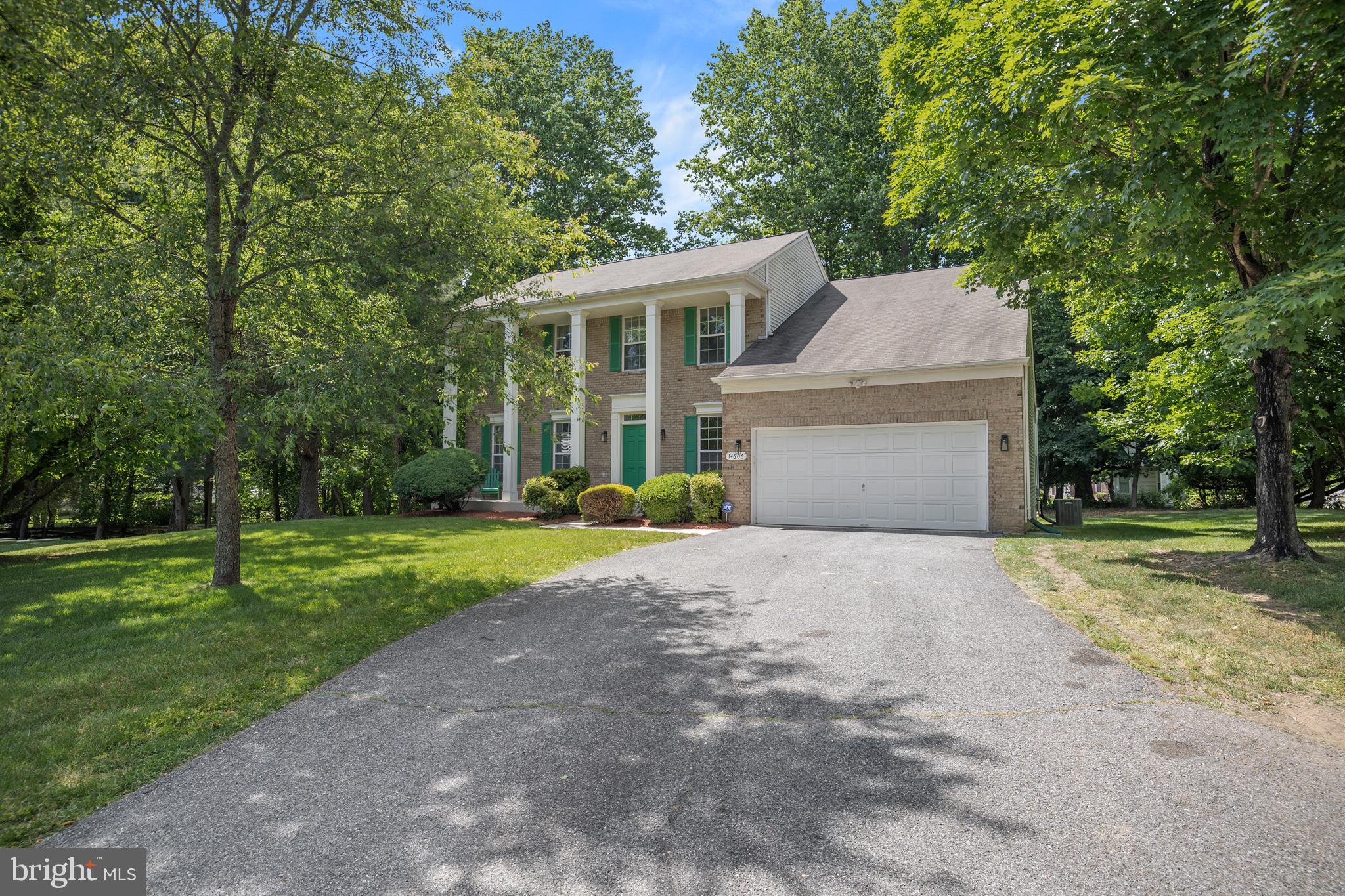 TWELVE OAKS - Residential Lease