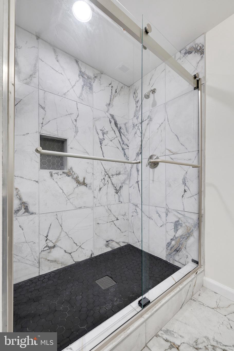 TWELVE OAKS - Residential Lease