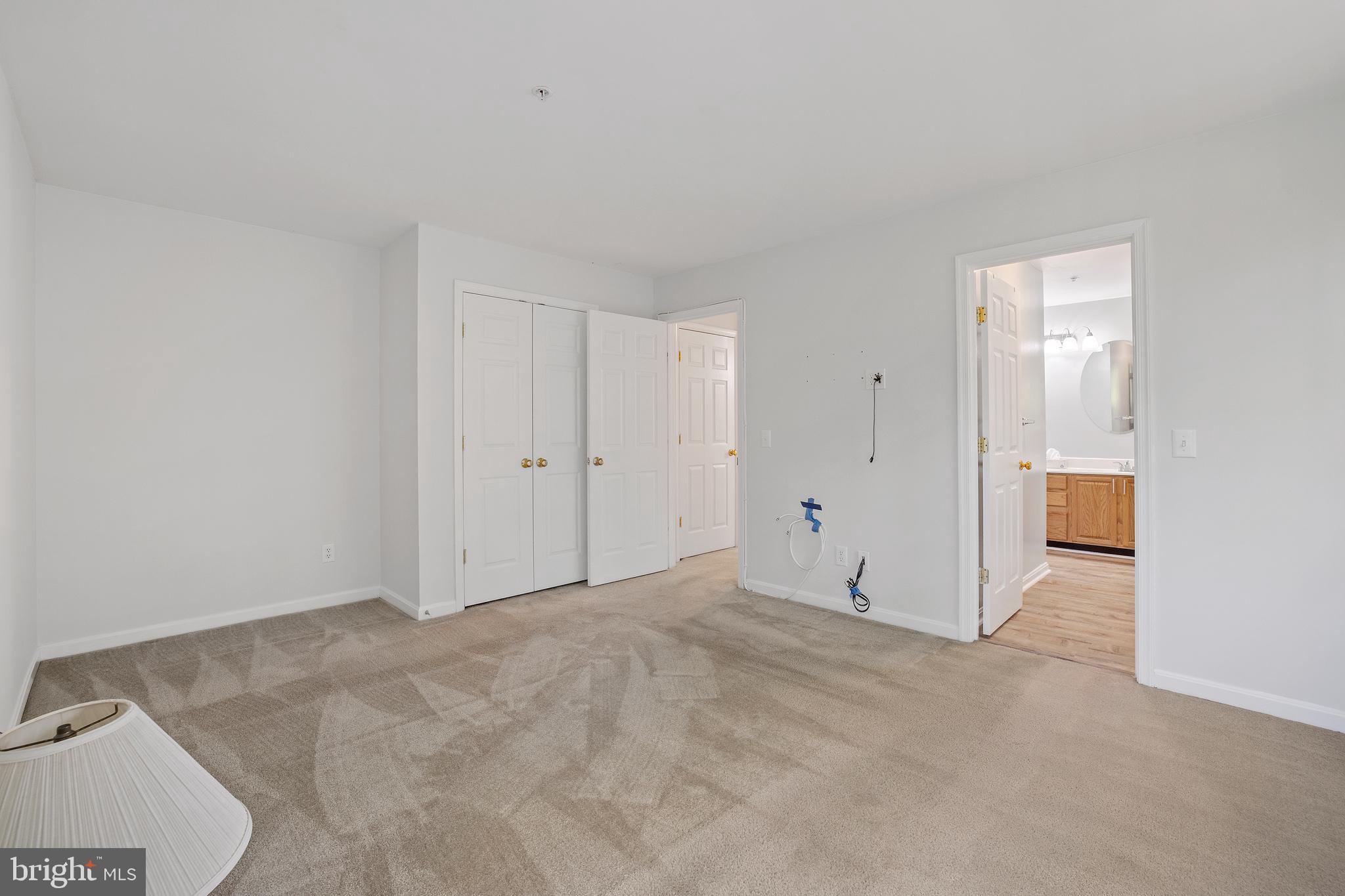 TWELVE OAKS - Residential Lease