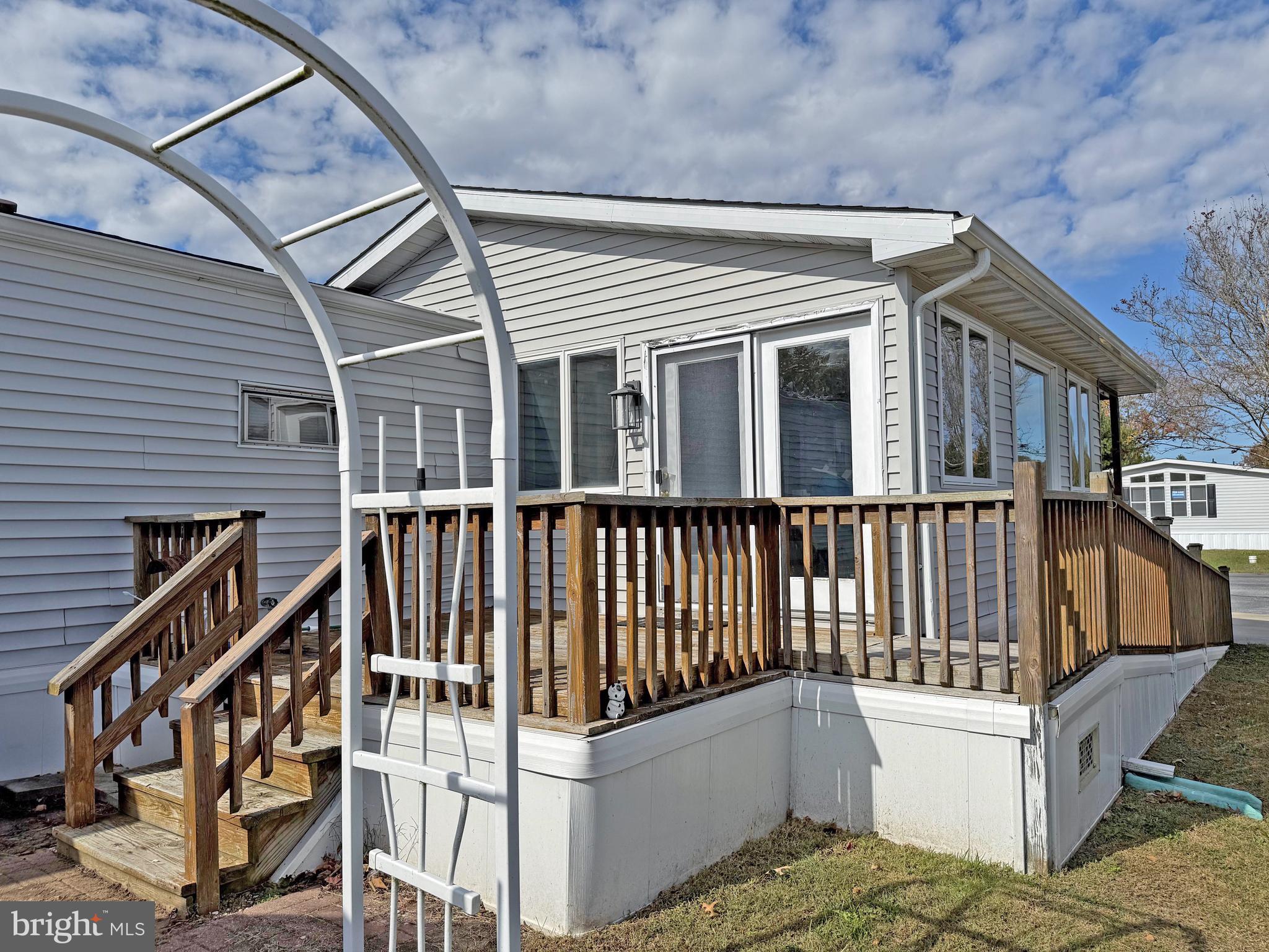 SUSSEX EAST MHP - Residential