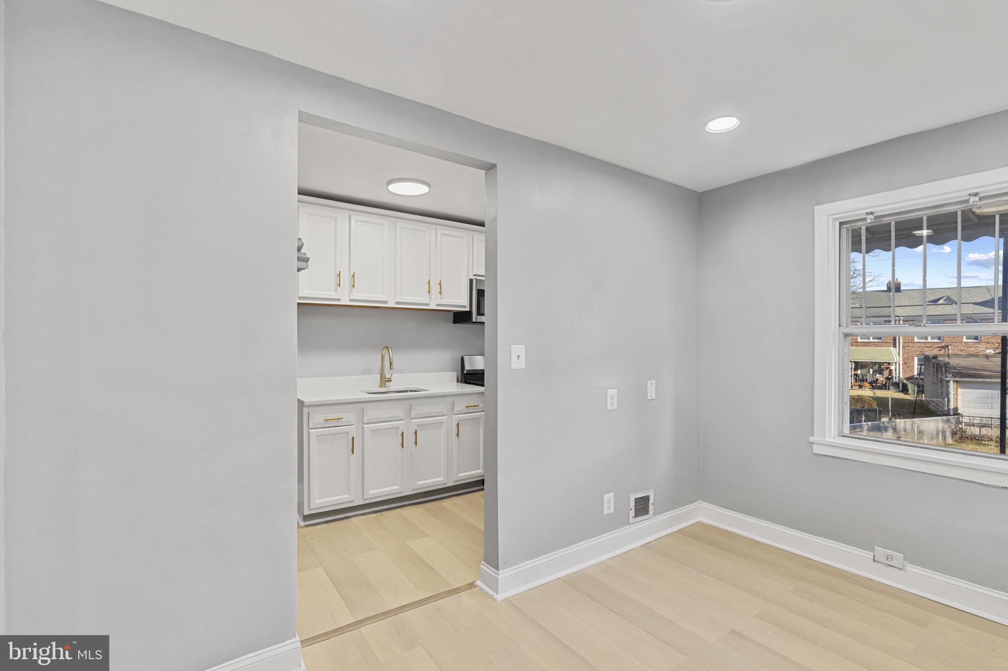 UPLANDS - Residential