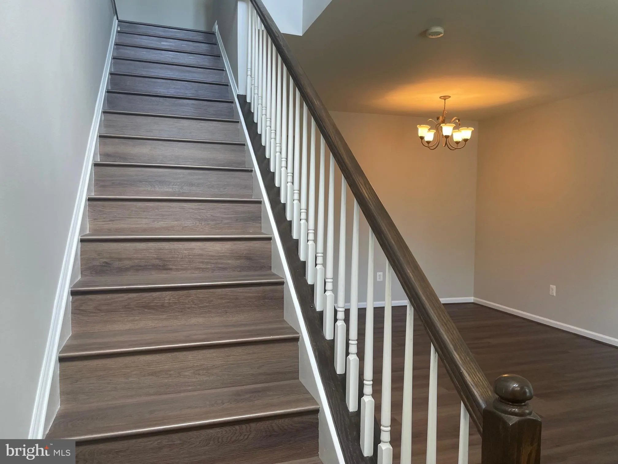 Stephens City, Virginia 22655, United States, 3 Bedrooms Bedrooms, ,3 BathroomsBathrooms,Residential,Active,123542